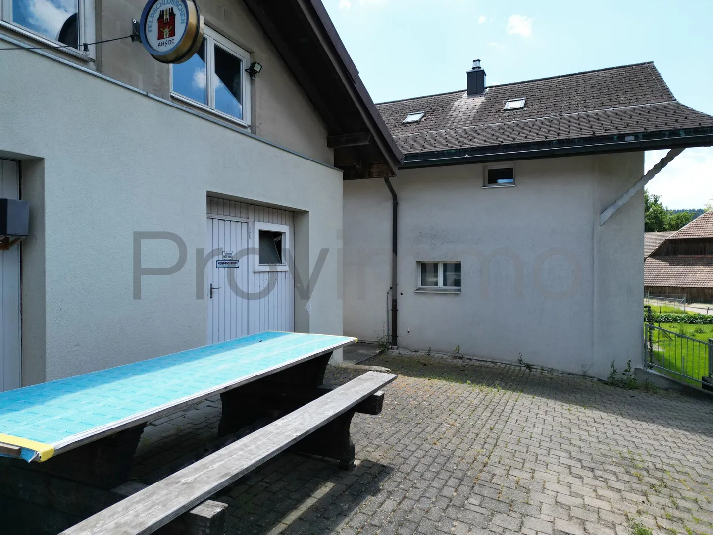 Casa bifamiliare con annessi ad Altbüron LU - Foto 8 di 14