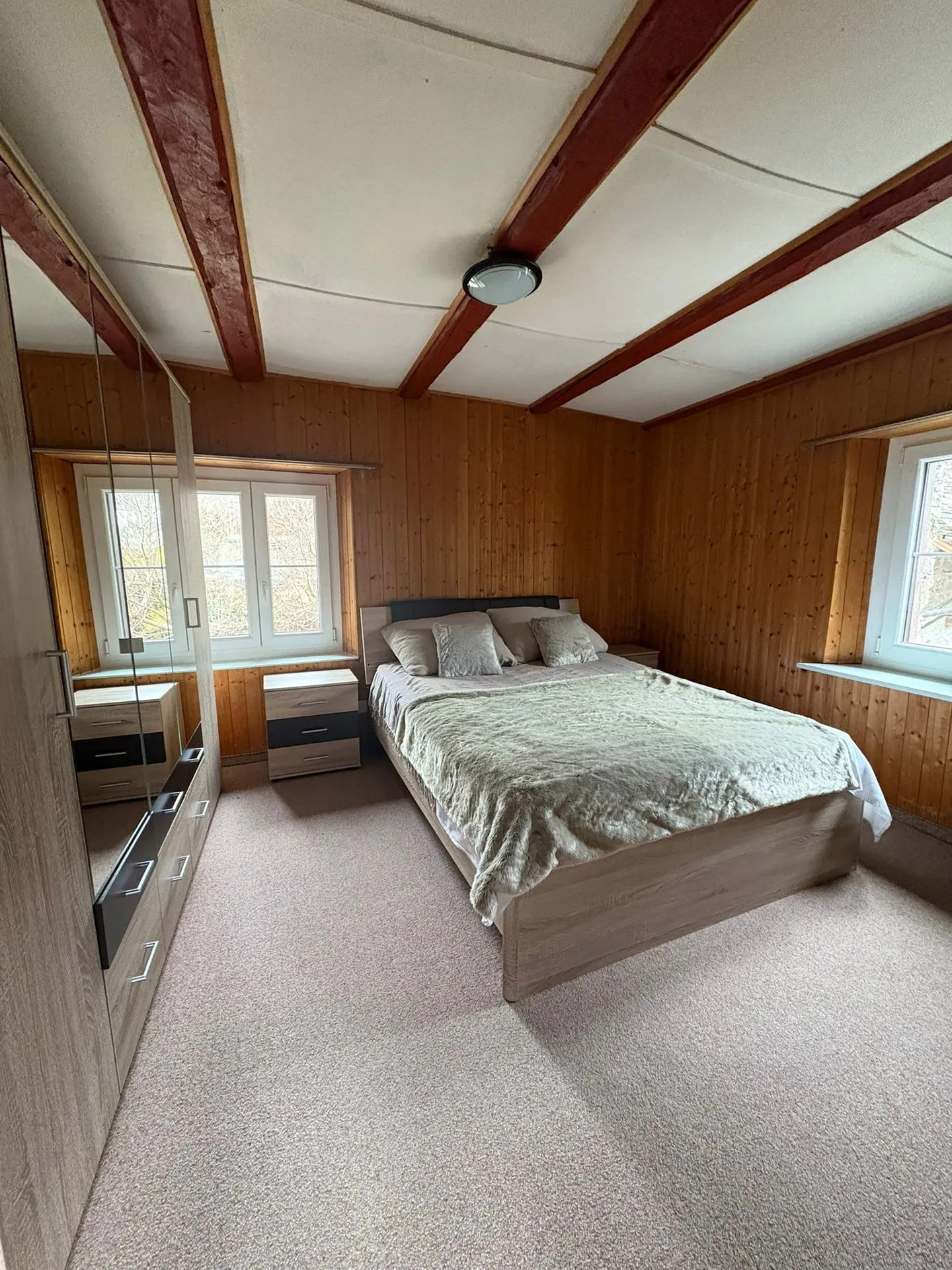 Maison en Pierre Rustique avec Cheminée, Four à Pizza et Chapelle - Photo 9 sur 22