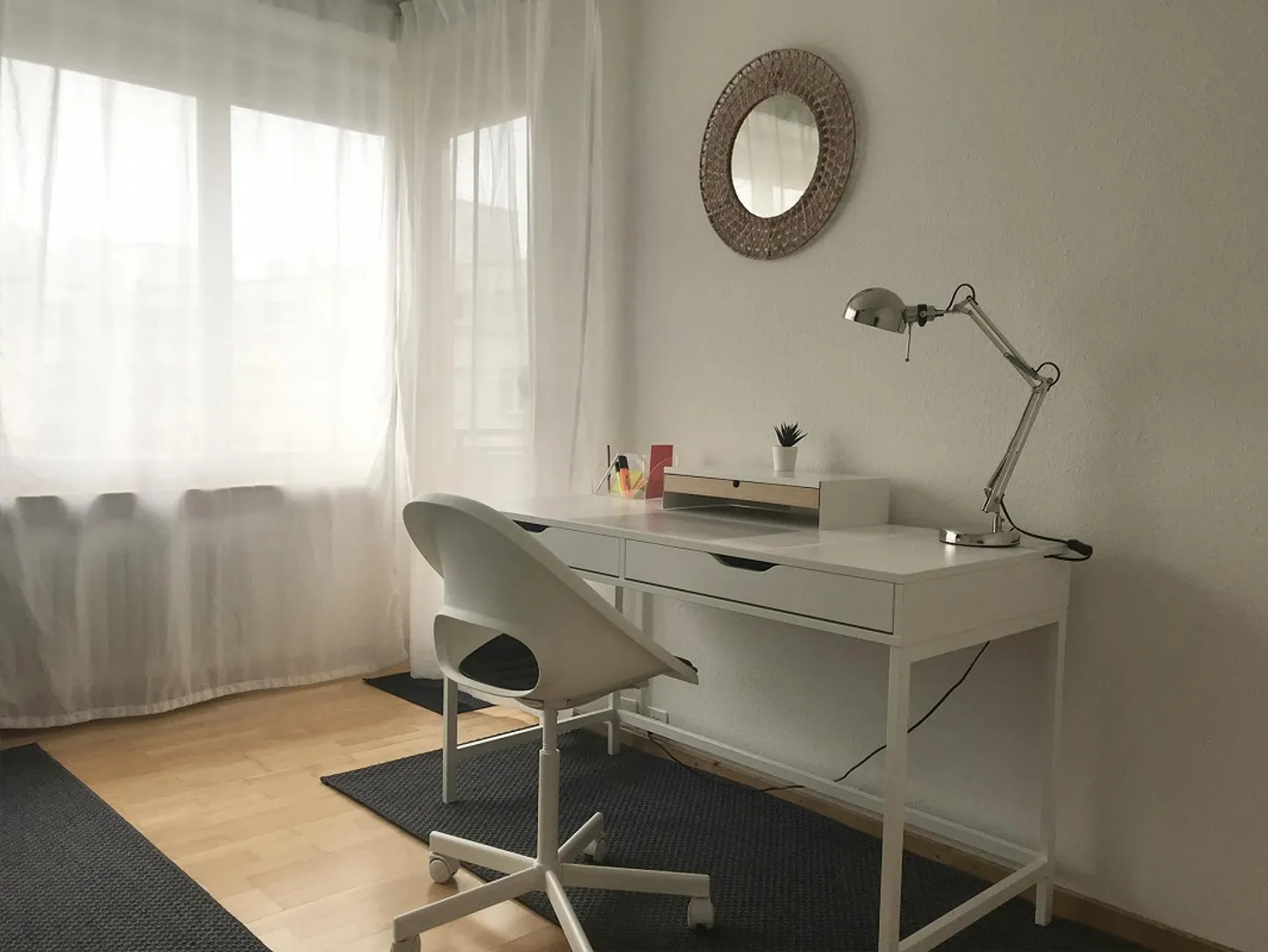 Business Apartment "Diana 2", near University, Cantonal Hospital - Photo 4 of 11