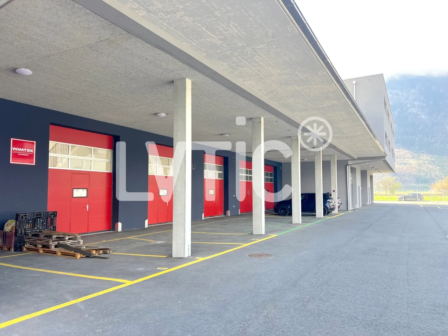 Modernes Industriegebäude zu verkaufen - Foto 12 von 19