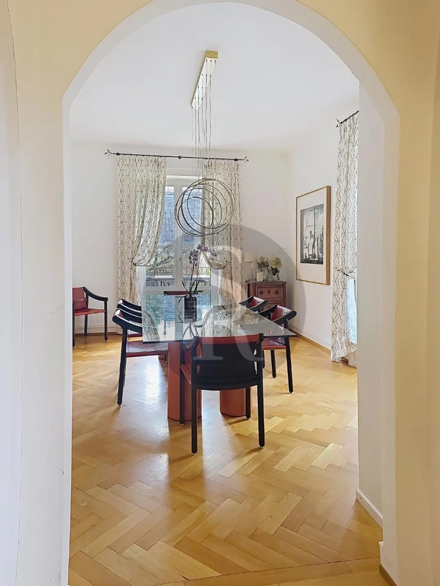 Appartamento 7.5 stanze - Foto 2 di 12