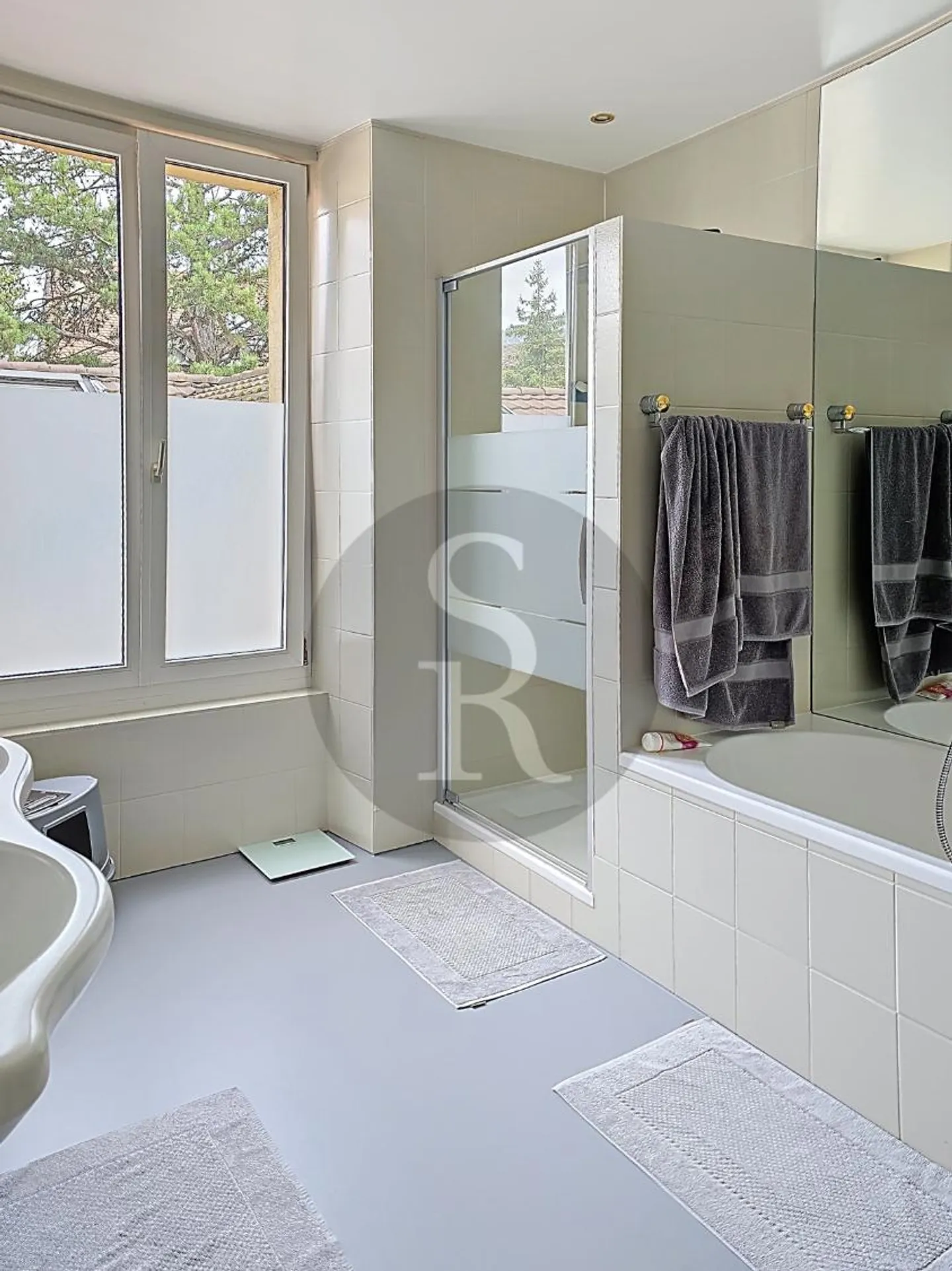 Appartamento 7.5 stanze - Foto 6 di 12