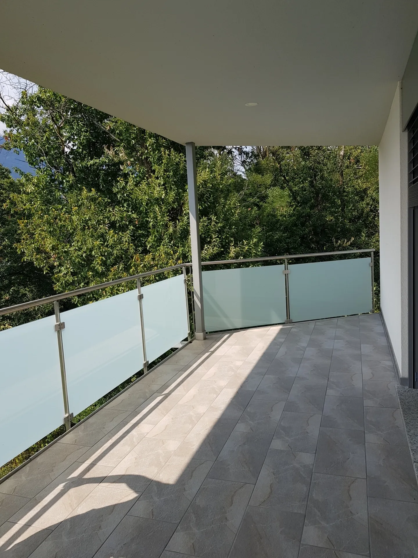 Appartement moderne de 2,5 pièces avec balcon, Cadempino - Photo 4 sur 10