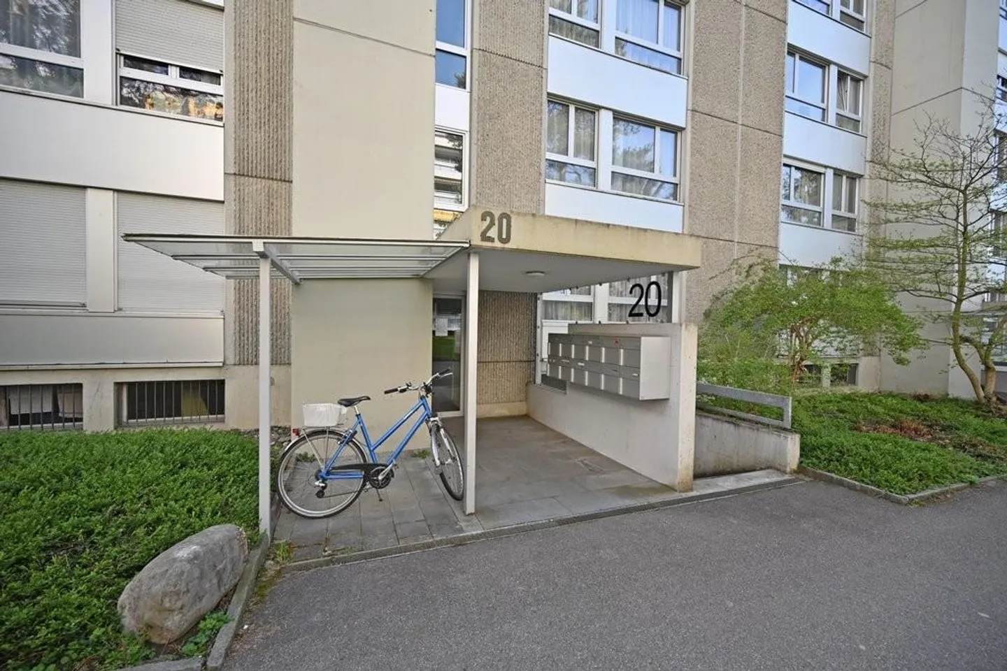 Bella appartamento di 3.5 stanze nel quartiere Seidenberg - Foto 3 di 12