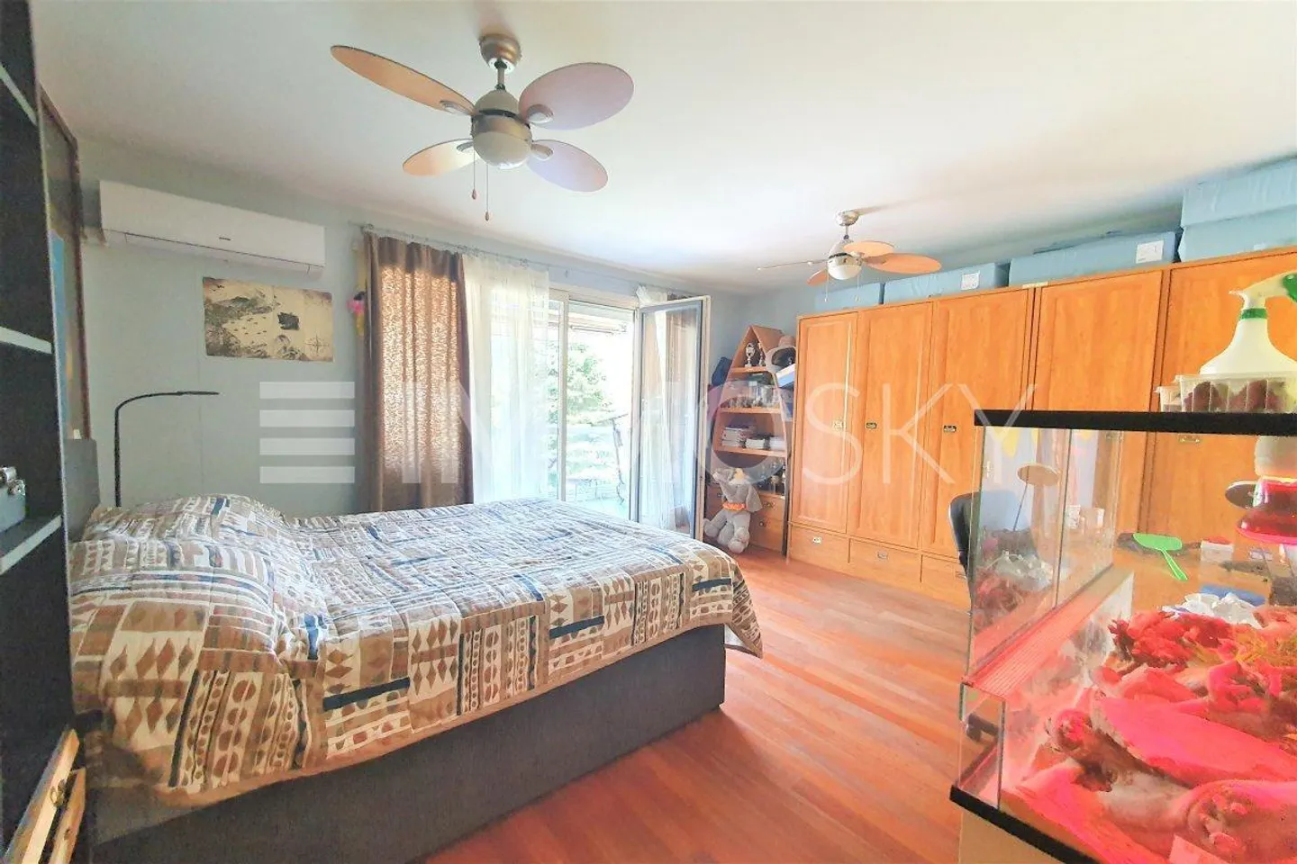 Große Größen mit hochwertigen Ausführungen - Foto 2 von 4