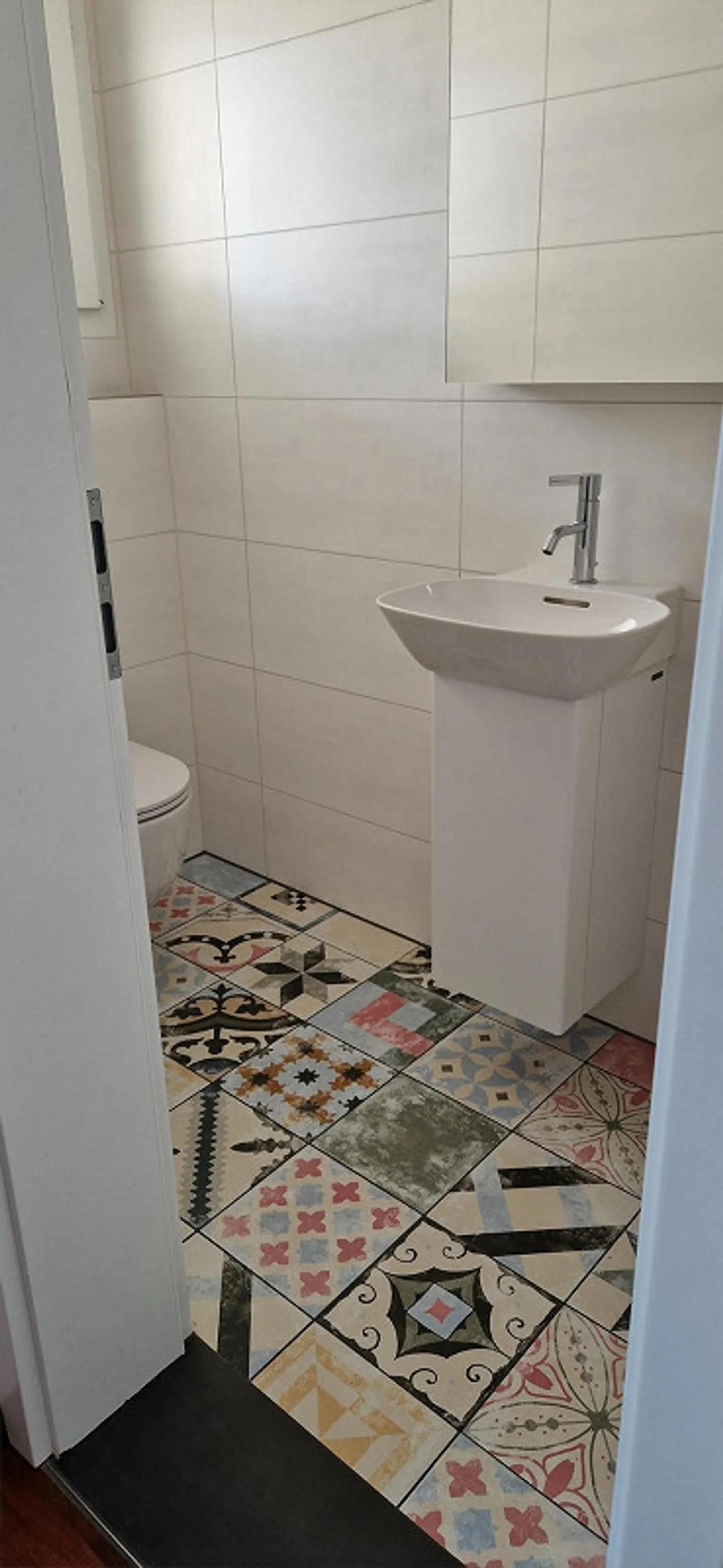 Appartamento maisonette di 5,5 stanze con utilizzo del giardino, vicino al ruscello, vicino alla stazione - Foto 6 di 12