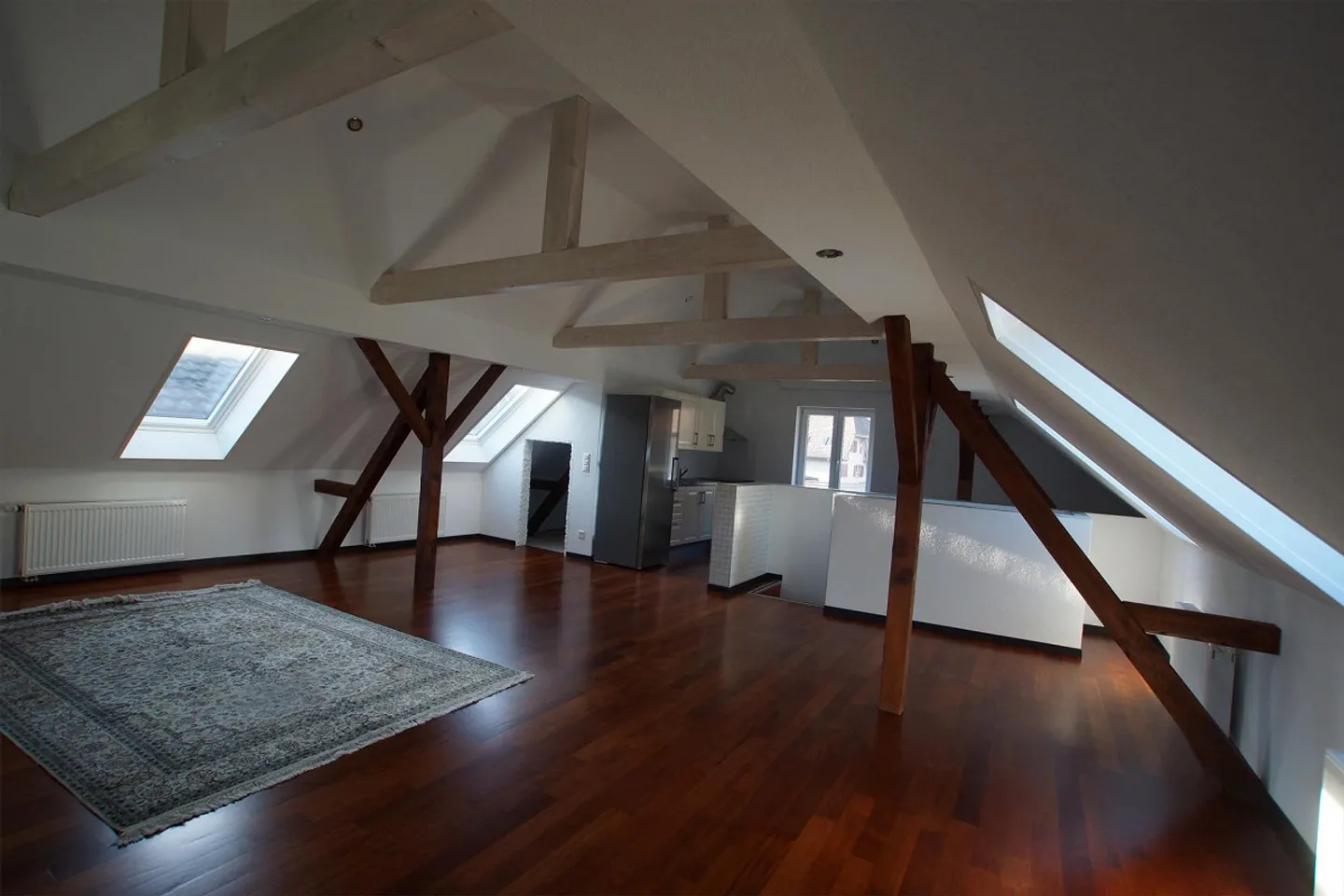 Appartamento maisonette di 5,5 stanze con utilizzo del giardino, vicino al ruscello, vicino alla stazione - Foto 12 di 12