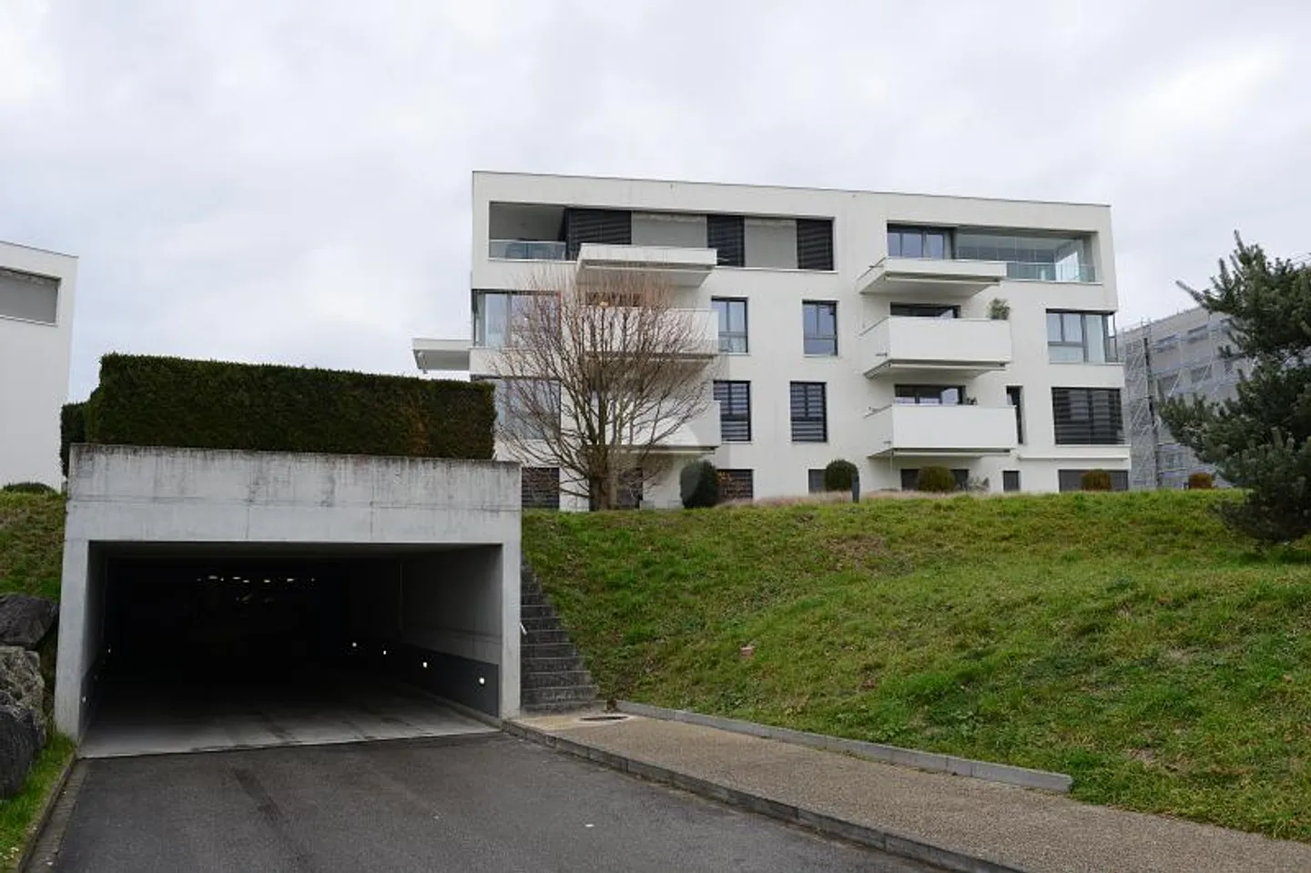 HELL UND MODERN, NAHE DEM GENFERSEE - Foto 5 von 6