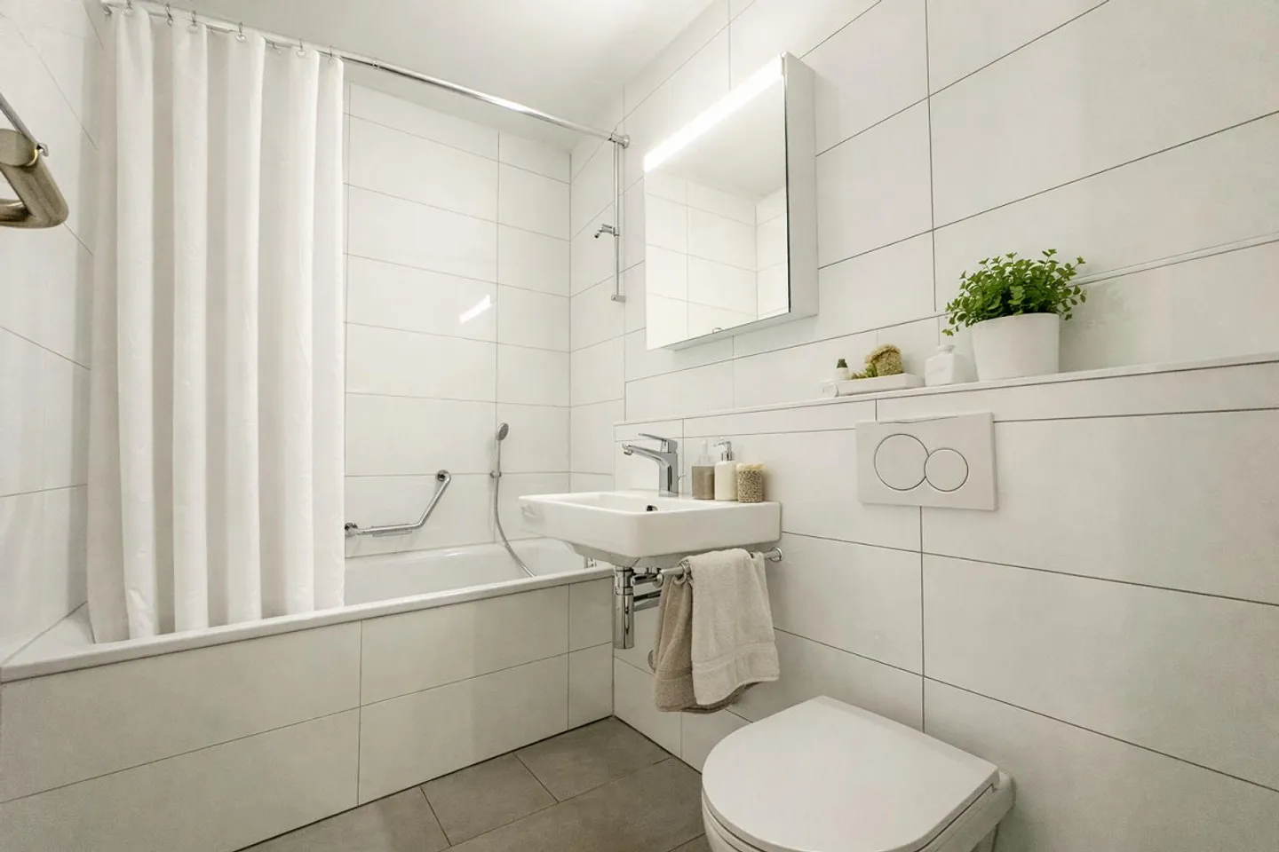 Appartement attrayant de 3 pièces avec balcon et ascenseur dans le quartier Gotthelf - Photo 5 sur 5