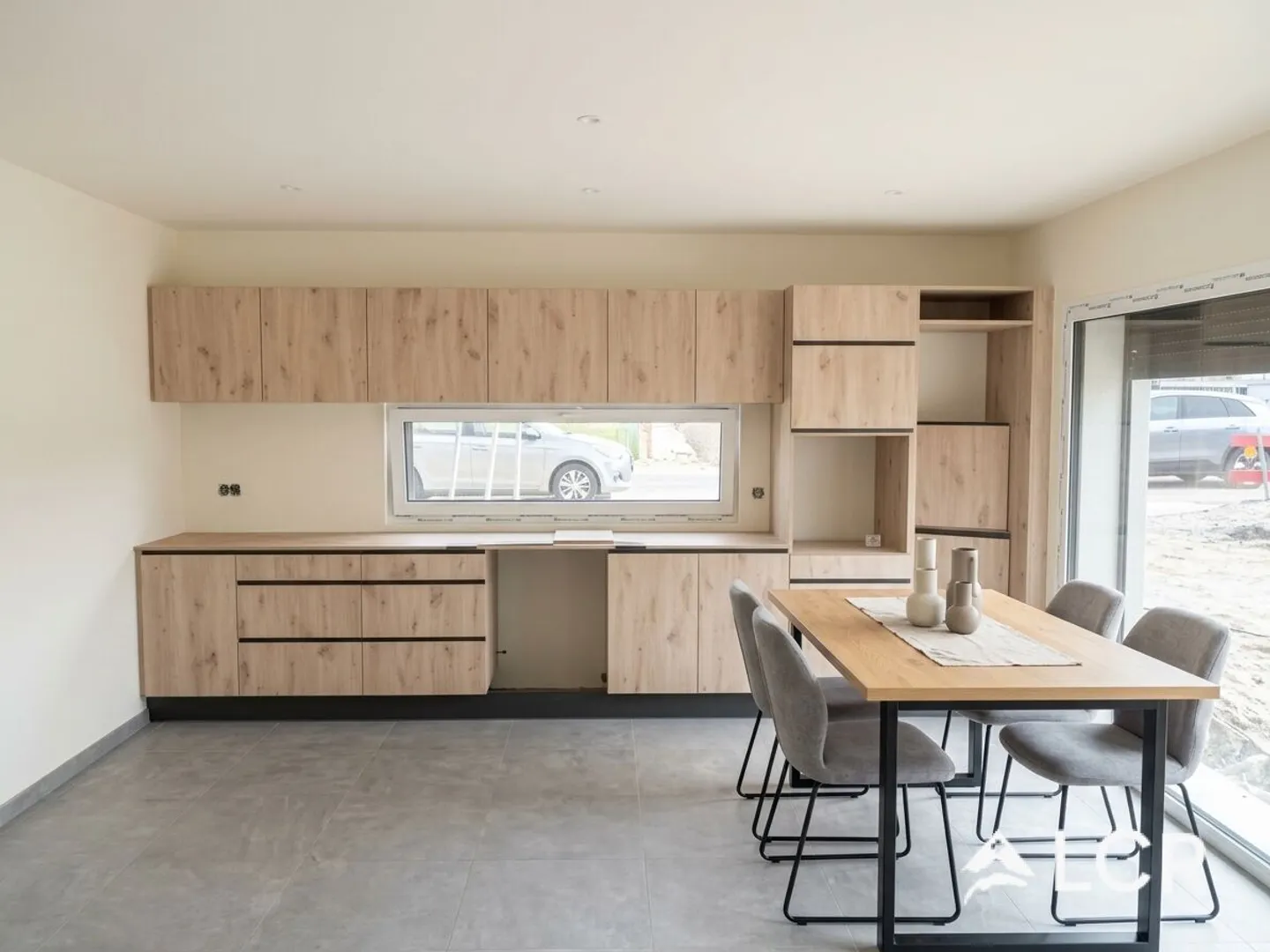 Schöne 3,5-Zimmer-Wohnung in Veyras // Erdgeschoss - Foto 3 von 9