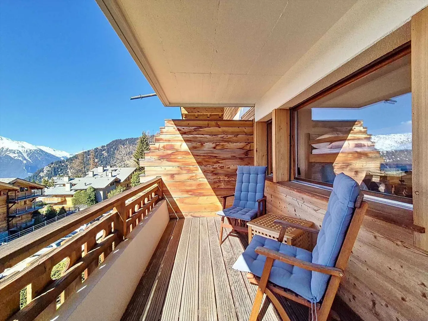 Magnifico appartamento con 1 camera - Vista mozzafiato - Foto 8 di 9