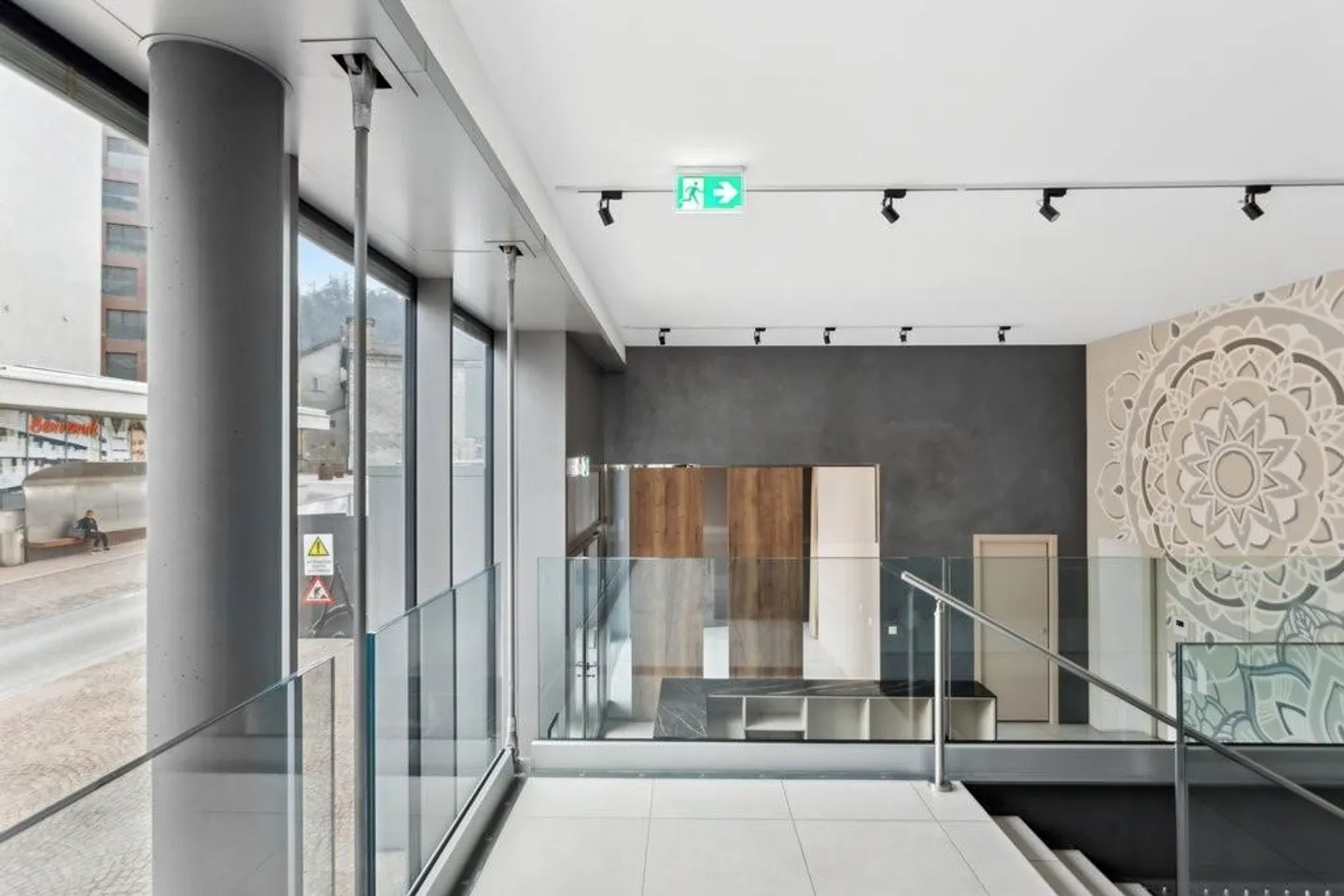 Espace commercial merveilleux au cœur de Paradiso - Photo 10 sur 11