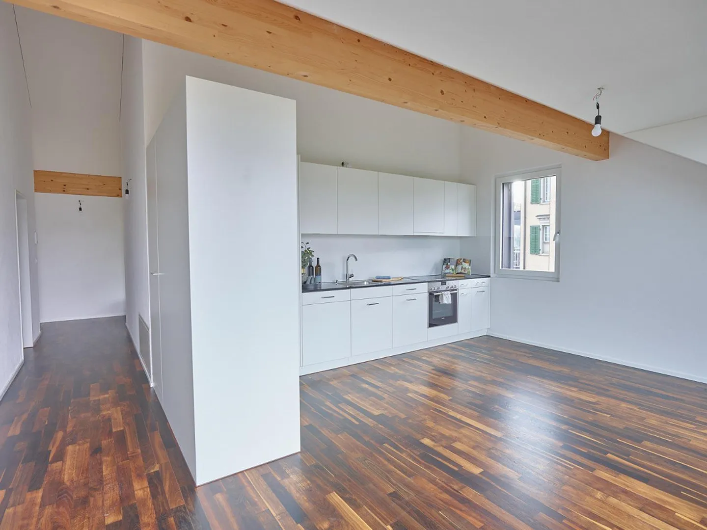 Exklusive Attikawohnung mit grossem Balkon & Top-Ausstattung - Foto 3 von 11