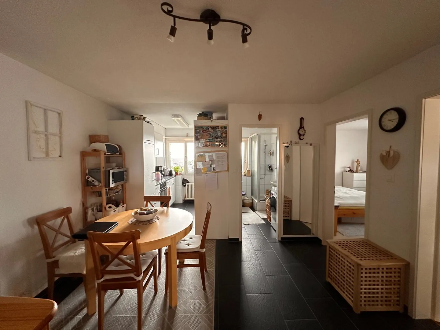 Schöne Familienwohnung an zentraler Lage - Foto 2 von 6