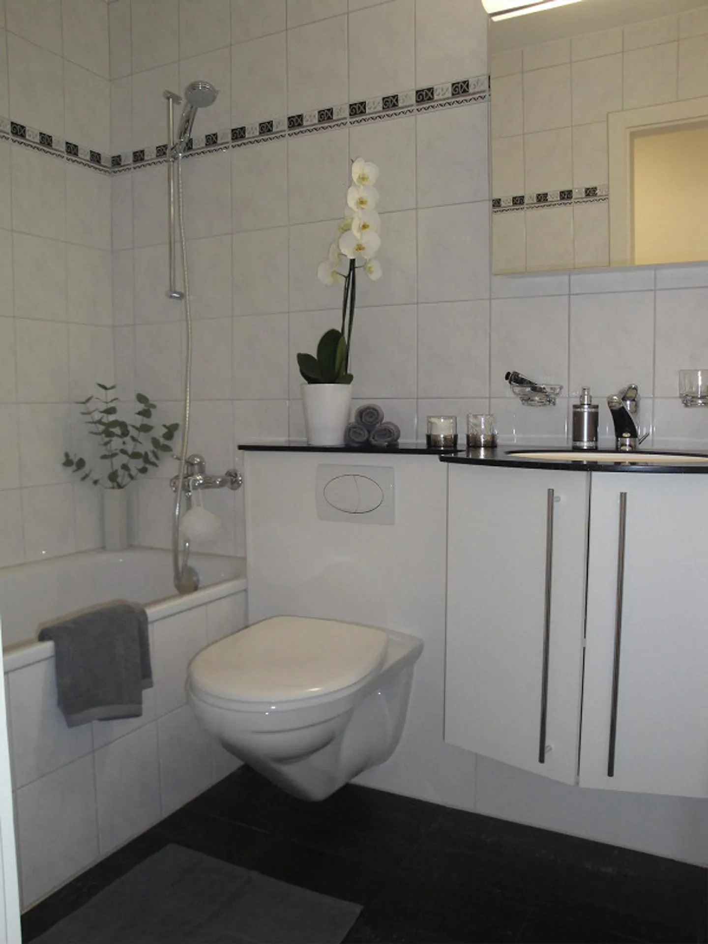 Appartamento 3 1/2 locali soleggiato e centrale con grande balcone esposto a sud - Foto 6 di 9