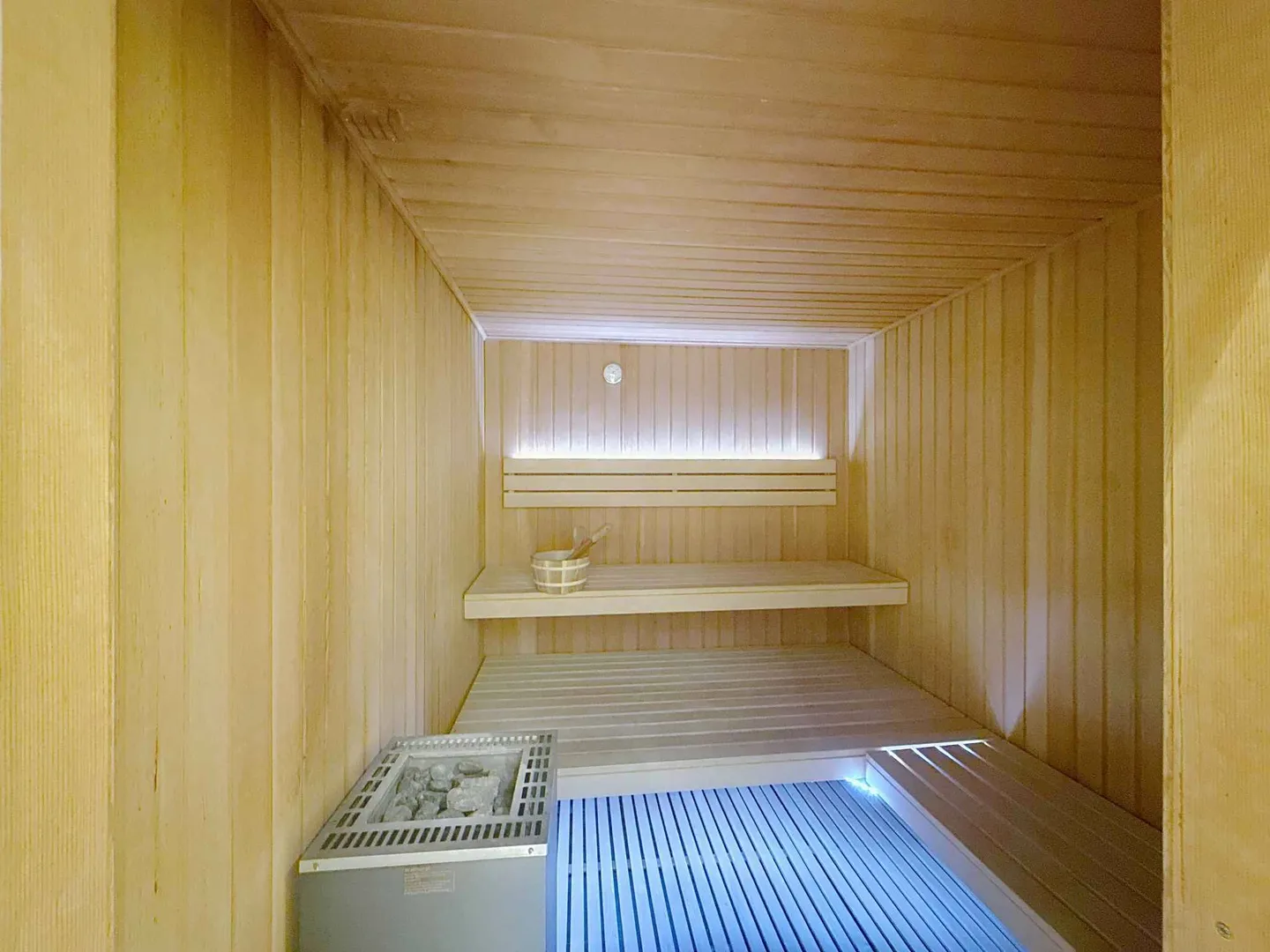 ESCLUSIVO  Appartamento moderno di 4 stanze, ideale per investitori o pied-à-terre - Foto 11 di 11