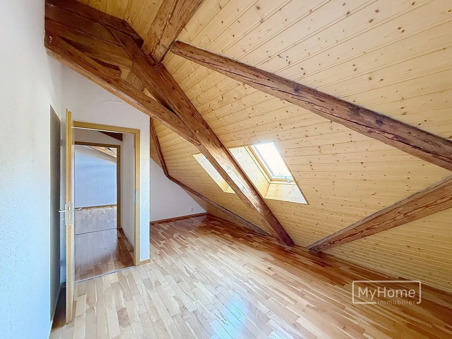 Da afferrare! Superbo duplex di 3,5 stanze idealmente situato - Foto 7 di 7