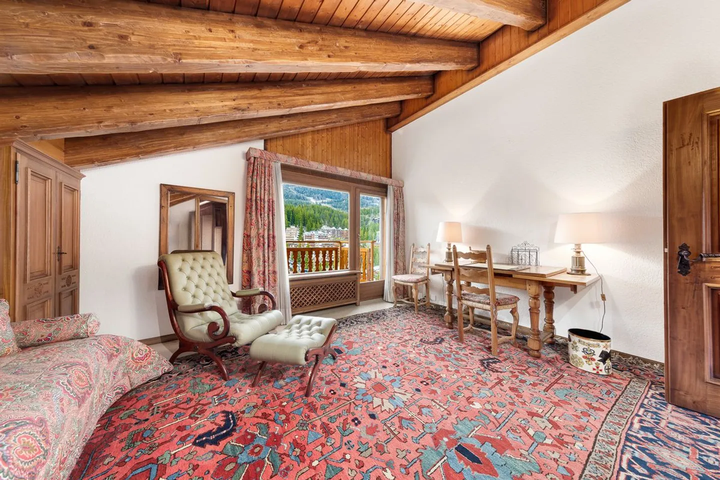 Attic of Superlatives with Panoramic View of the Gulf and the Alps - Photo 12 of 13