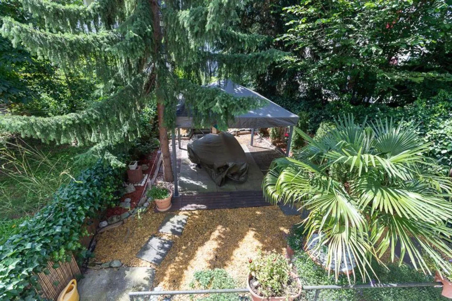 Ampio appartamento di 3,5 locali al 1° piano con area giardino - Foto 12 di 13