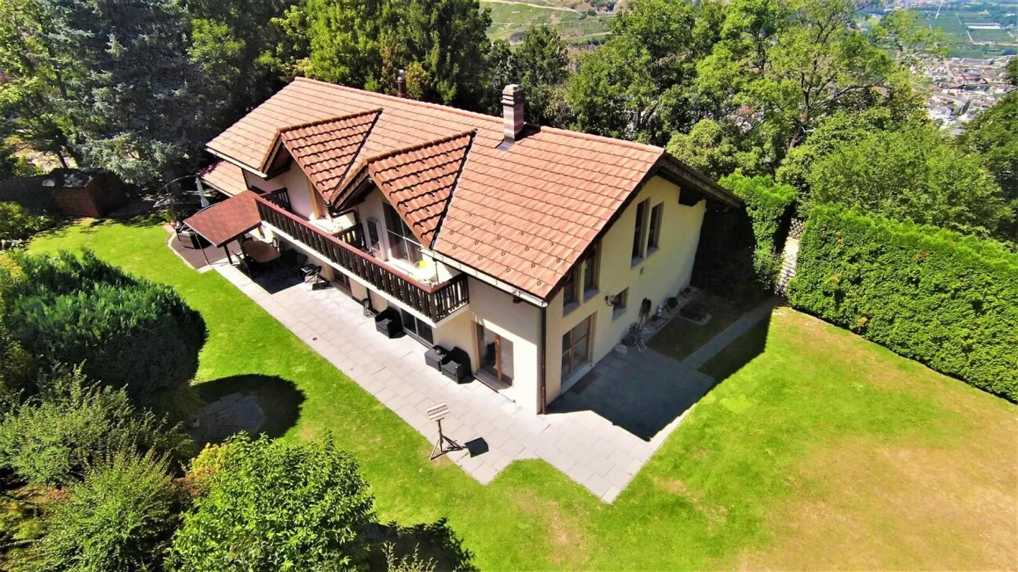 Casa singola in vendita - Foto 1 di 10