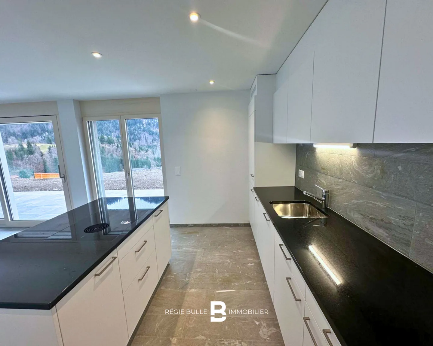 Charmey - Magnifico appartamento di 4,5 locali al piano terra - Foto 3 di 8