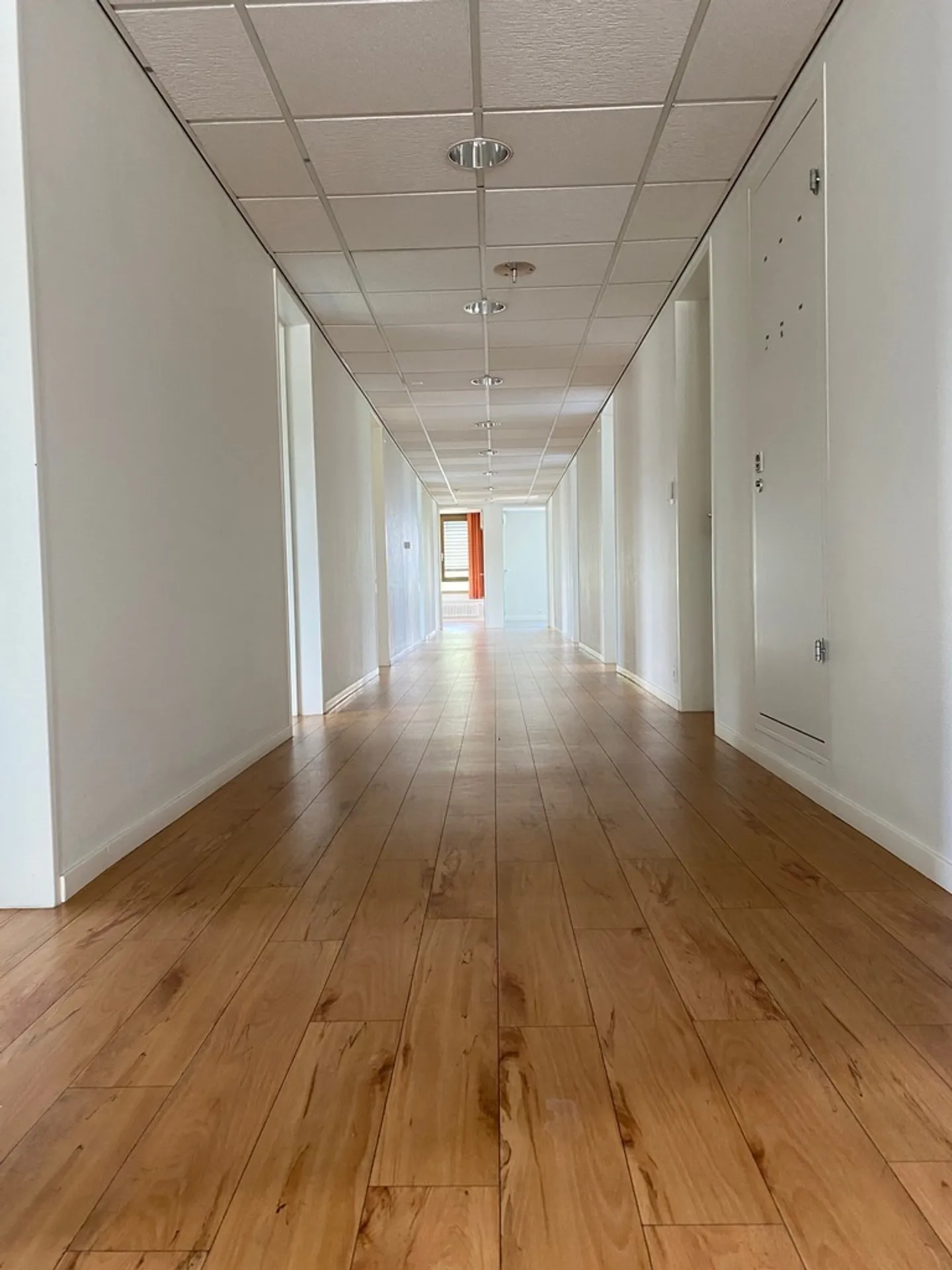 Ufficio di 27 m2 a Morges - Affitto flessibile - Vicino a tutto - Foto 3 di 5