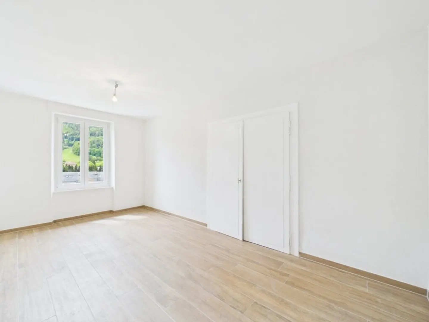 4.5 Room Apartment - Photo 4 of 10