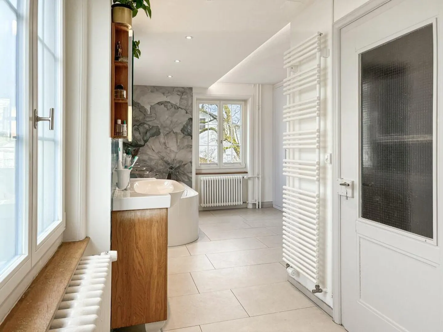 Familienfreundliches Reiheneckhaus mit Garten und Aussicht in Schaf... - Foto 8 von 12