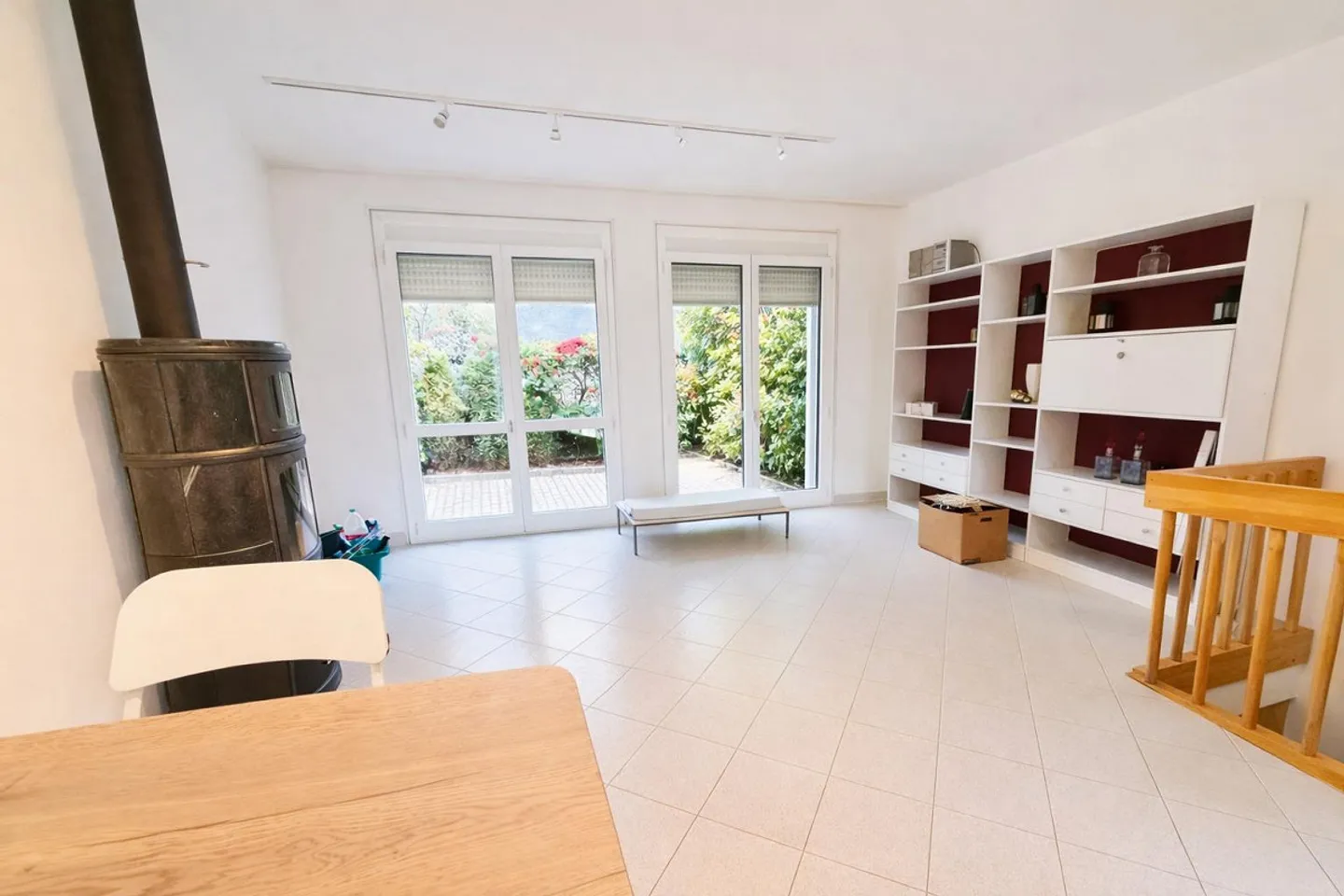 Charmantes 2-Zimmer-Duplex mit Garten und Nebenkosten inklusive - Foto 2 von 12