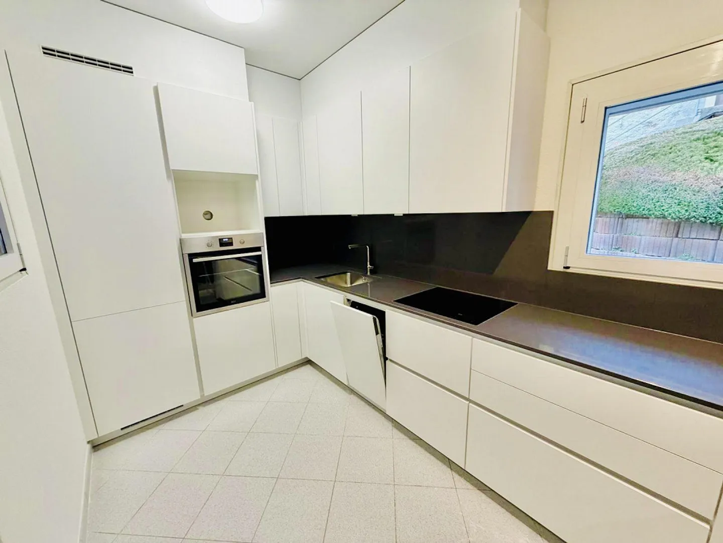 Charmantes 2-Zimmer-Duplex mit Garten und Nebenkosten inklusive - Foto 11 von 12