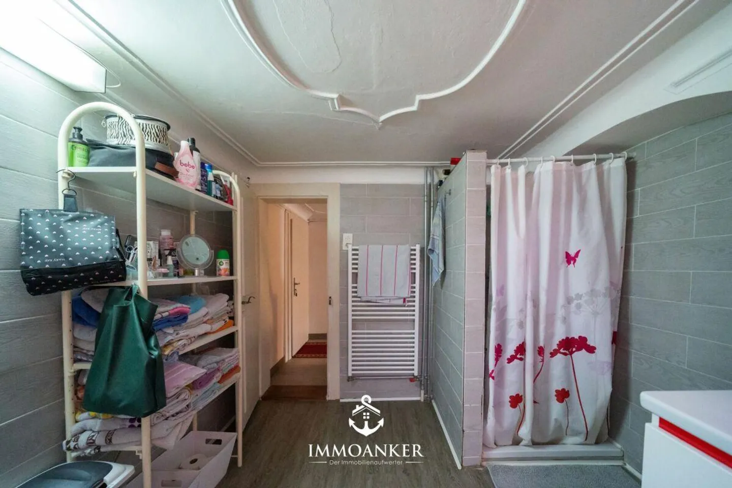 Vivere autenticamente - in un pezzo di cultura architettonica su Suhrerstrasse.... - Foto 7 di 12