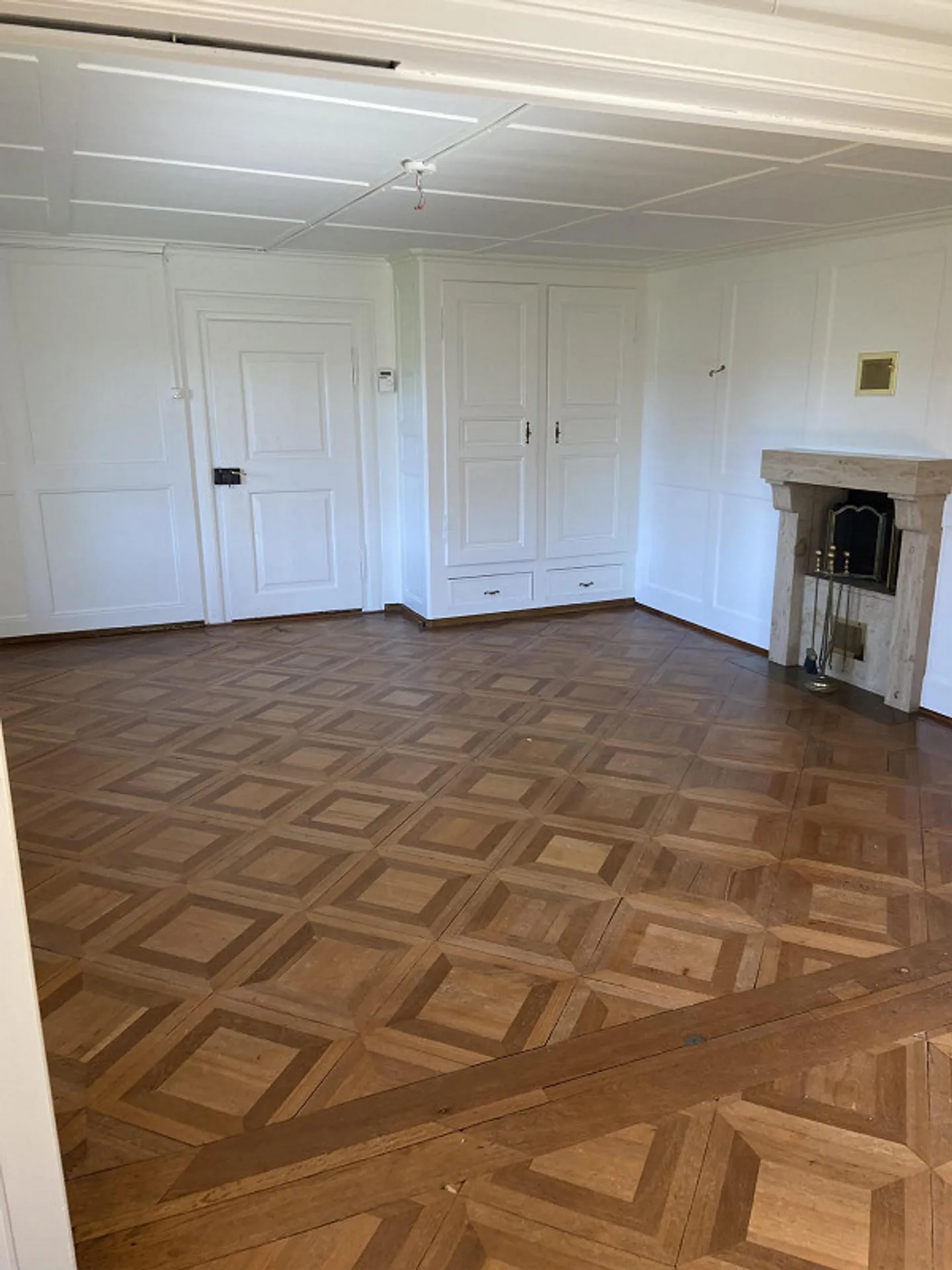 Appartement de 6,5 pièces de rêve dans une villa de campagne historique - Photo 6 sur 13