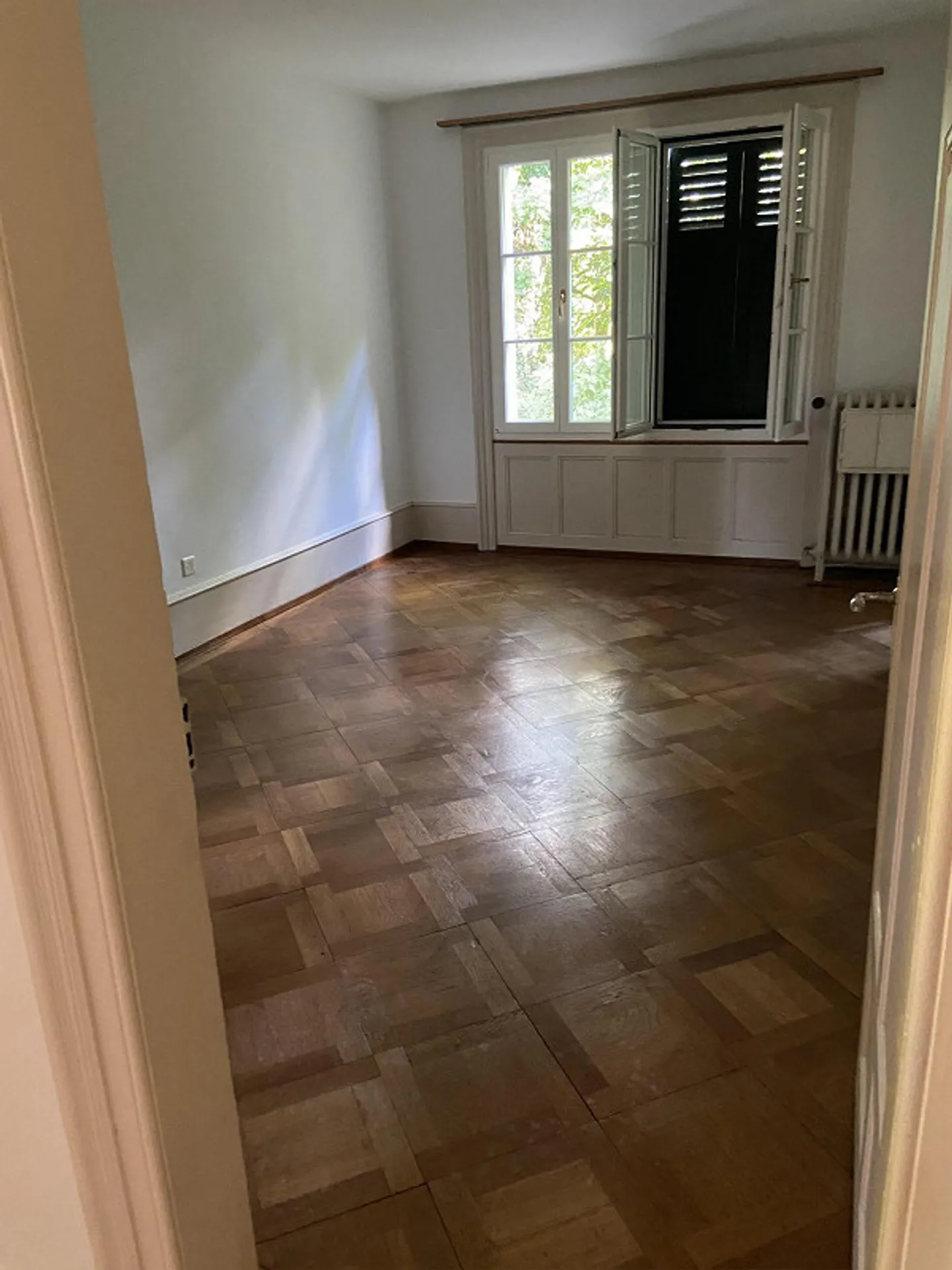 Appartement de 6,5 pièces de rêve dans une villa de campagne historique - Photo 8 sur 13