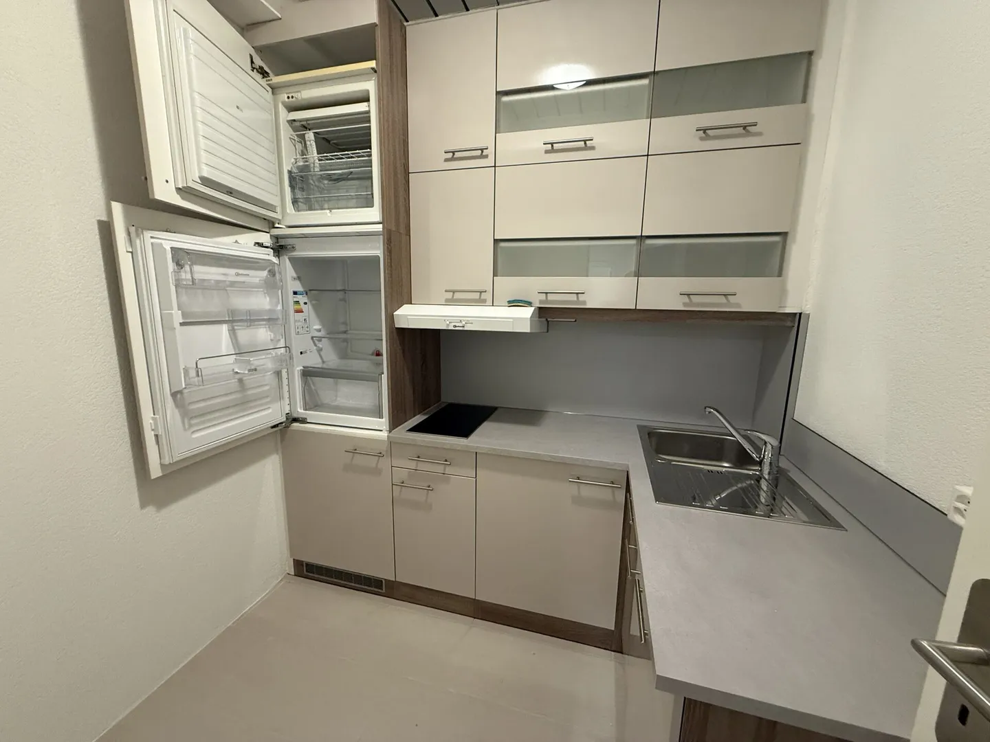 Zu vermieten in Assens - Heller Gewerberaum von 61 m² an den Toren von Echallens - Foto 7 von 7