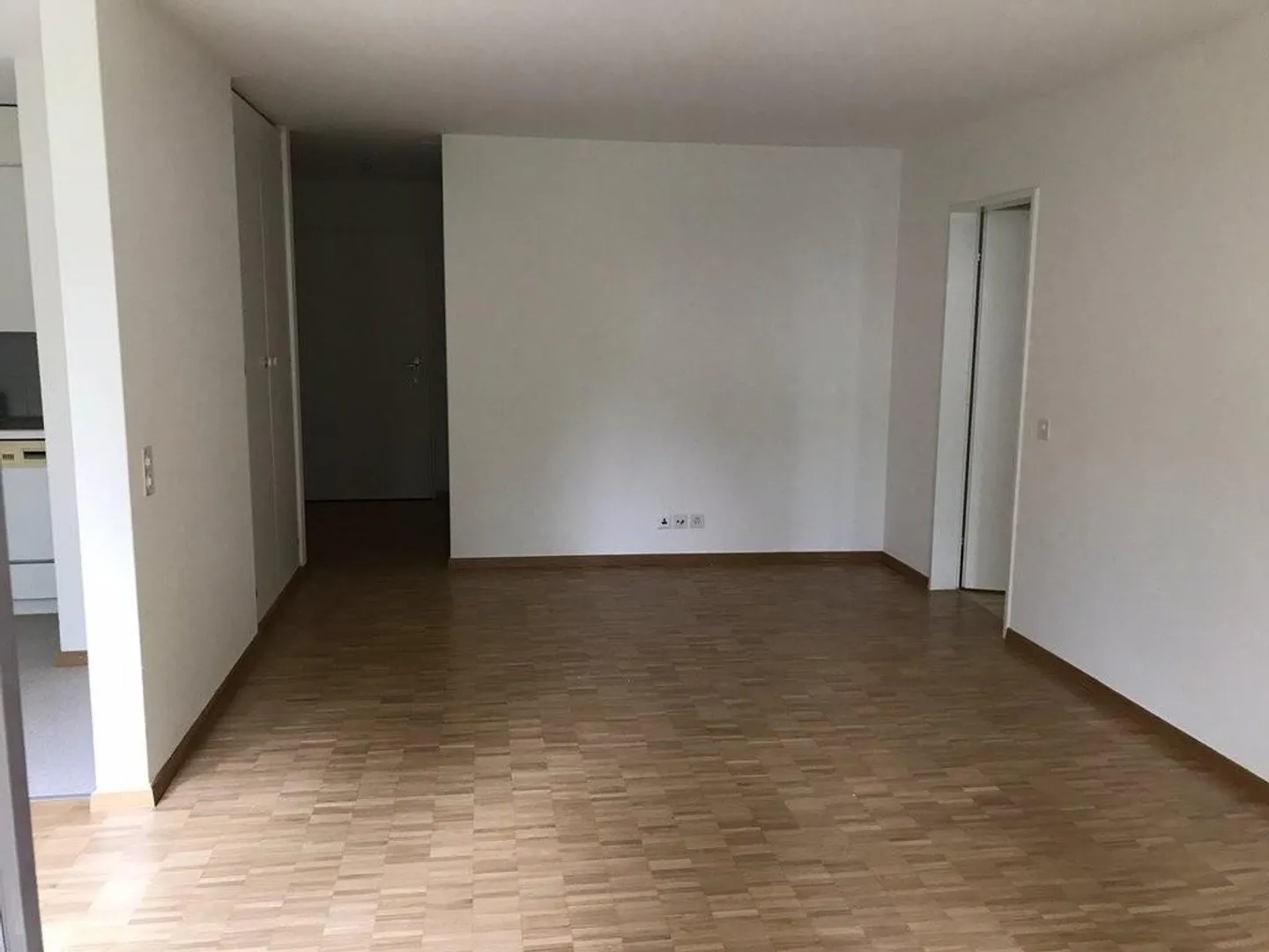 Appartement en duplex de 2,5 pièces dans un endroit calme à Dübendorf - Photo 1 sur 6