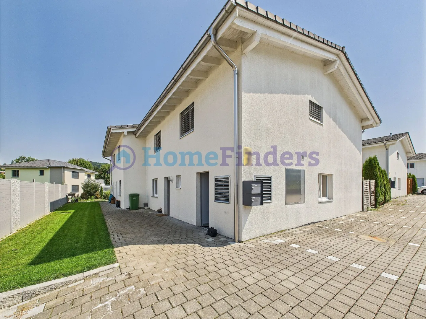 Casa singola in affitto - Foto 2 di 17