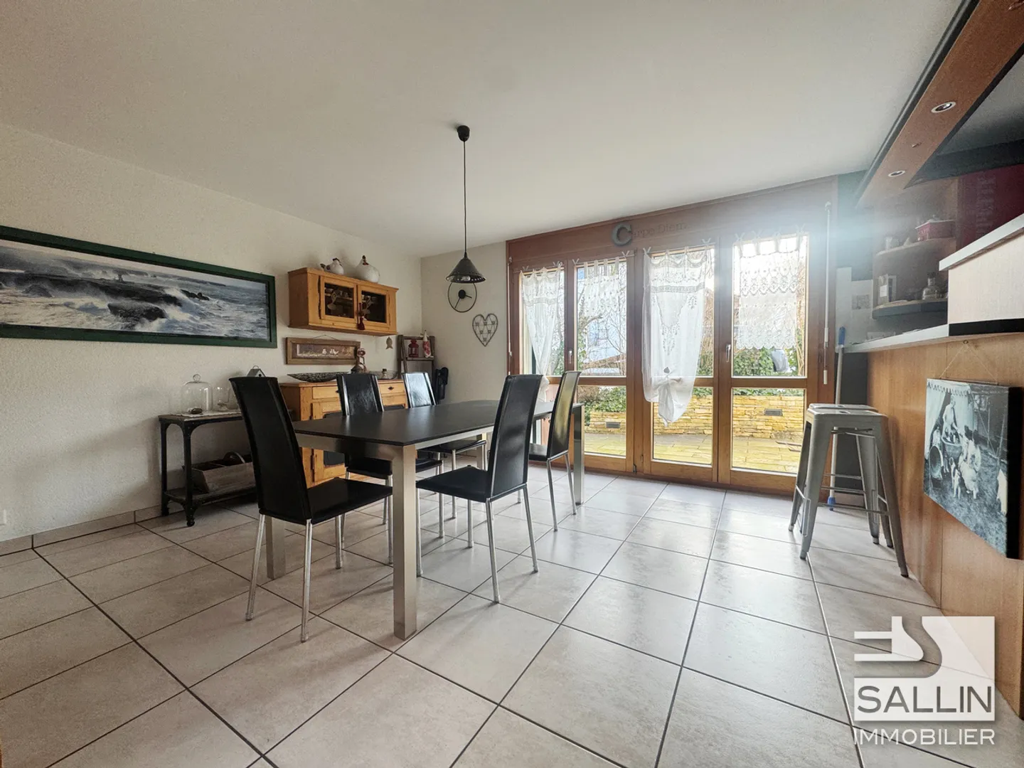 Maison Familiale Spacieuse en Impasse - Photo 5 sur 13