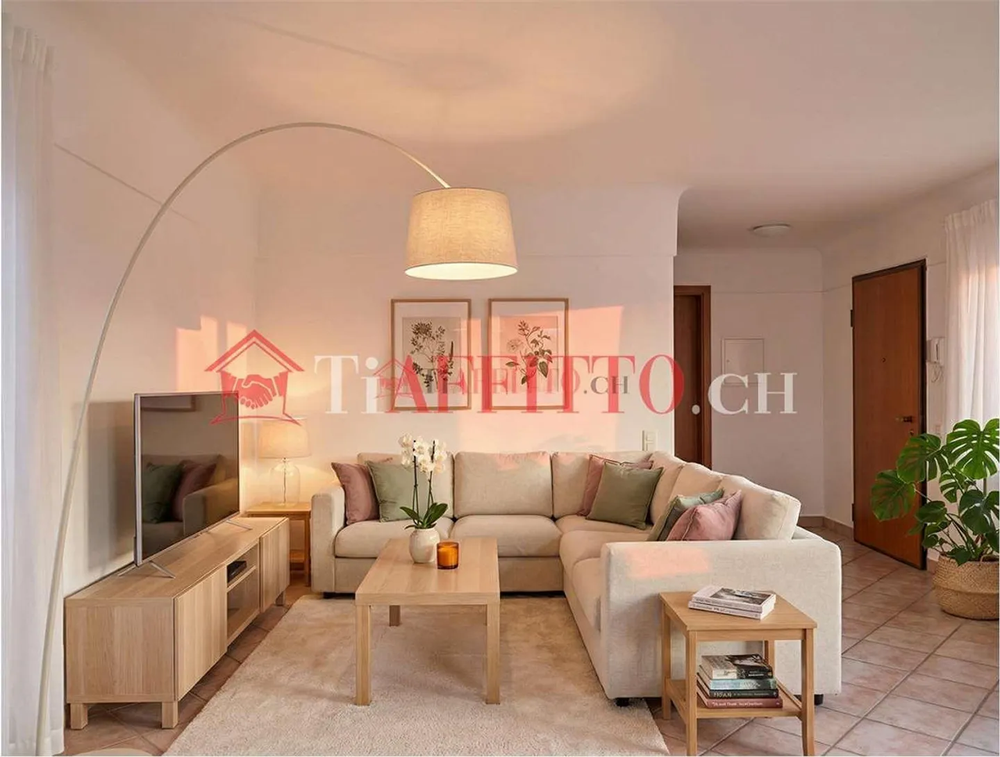 SCHÖNE WOHNUNG MIT PANORAMABLICK IN SAVOSA - Foto 3 von 13