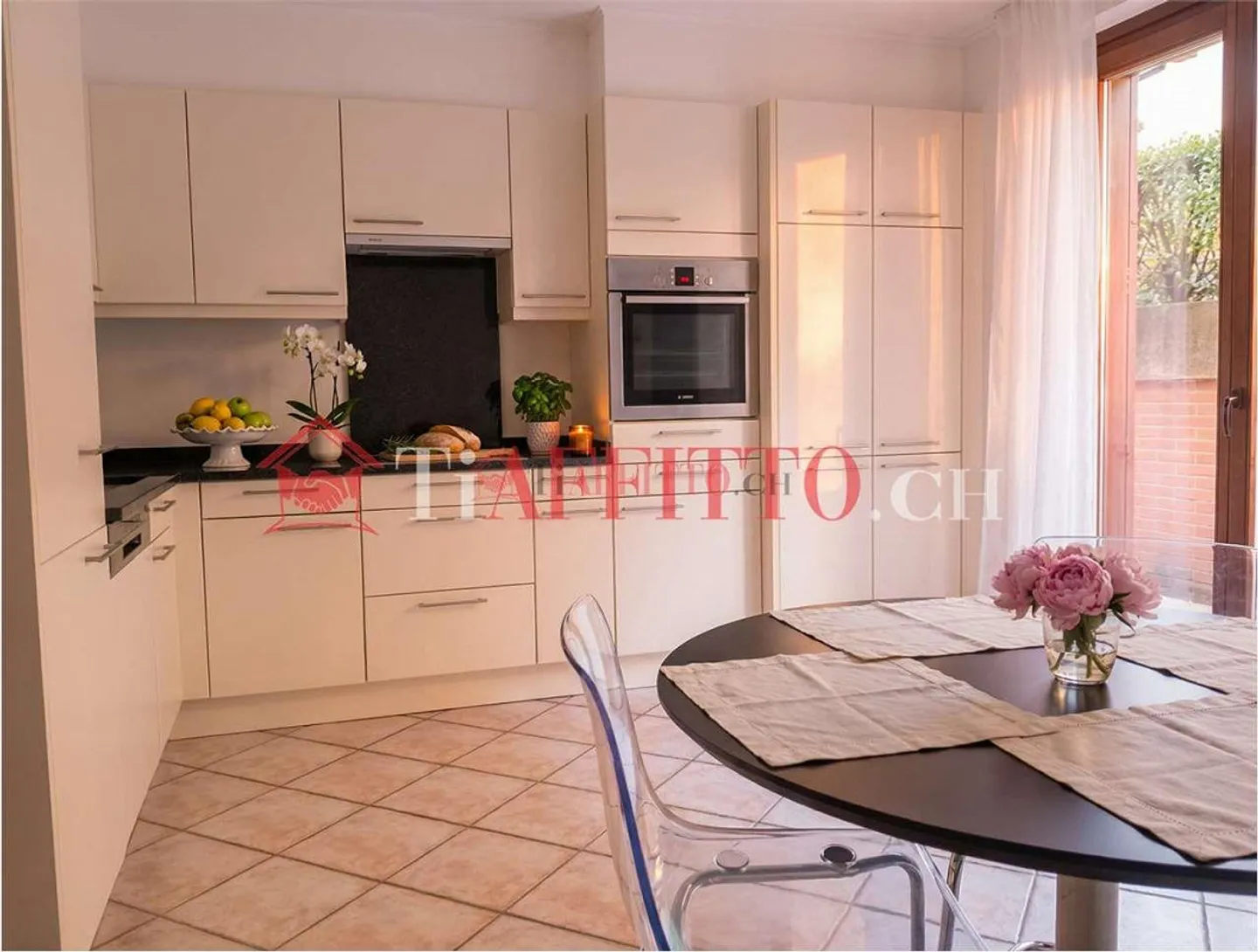 SCHÖNE WOHNUNG MIT PANORAMABLICK IN SAVOSA - Foto 8 von 13