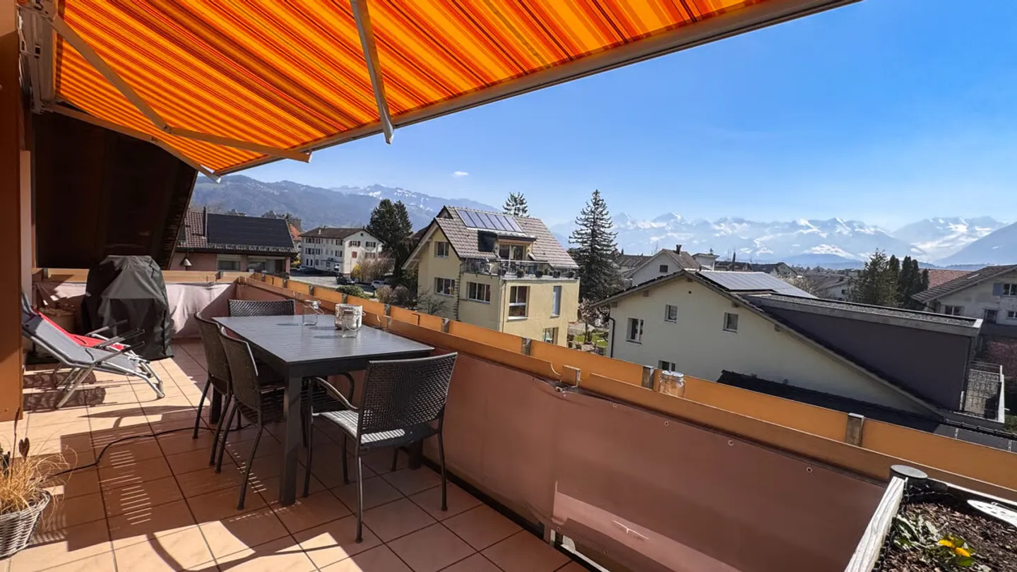 Spacious 6.5 Rooms, Great View, Perfect Location and 3 Balconies - Photo 1 of 13