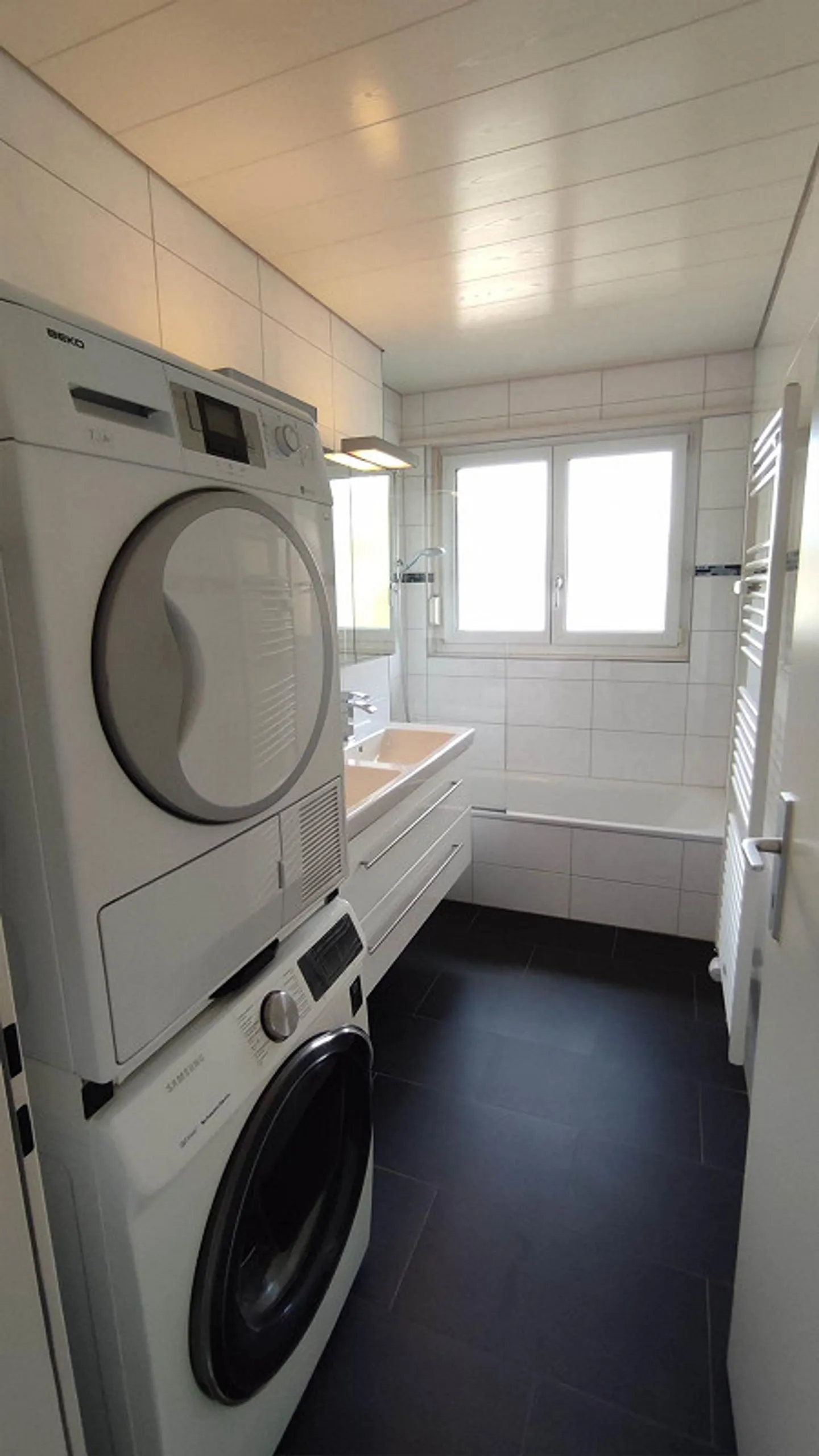 Geräumiges Penthouse mit herrlichem Blick - Foto 15 von 23