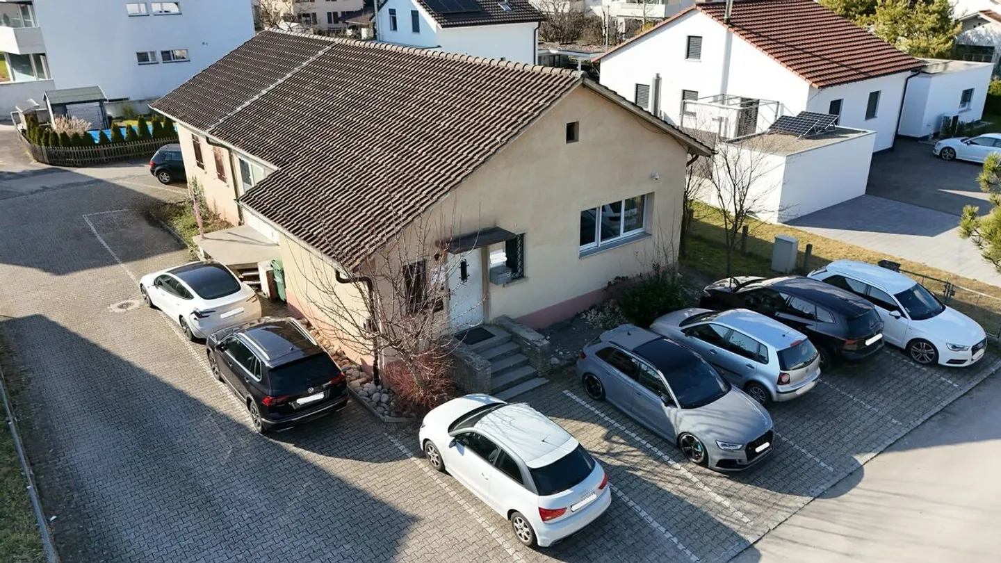 Gewerbefläche im Dorfzentrum - Foto 3 von 13
