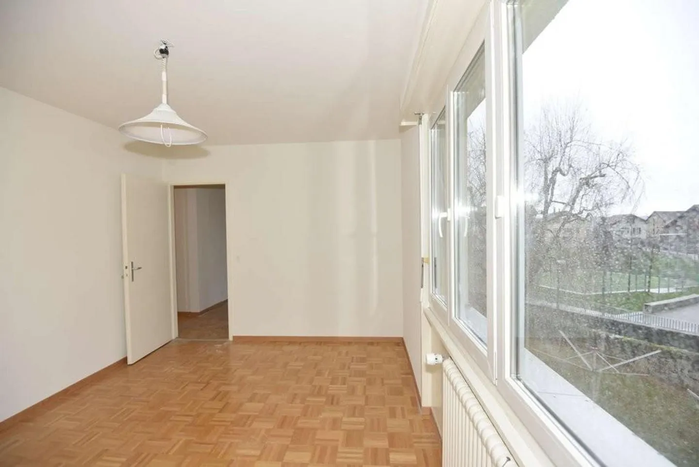 Schöne Wohnung, ruhige und grüne Gegend - Foto 5 von 6