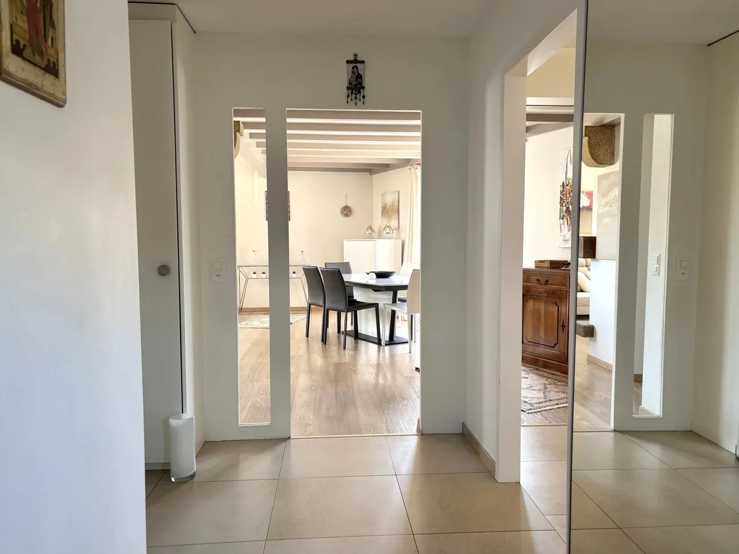 Incantevole Casa Familiare con Piscina - Foto 4 di 15