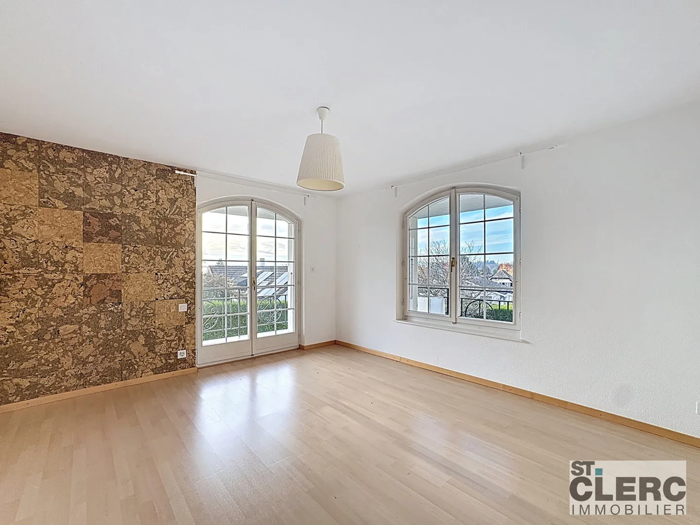 Bellissimo appartamento di 7 locali con giardino privato - Foto 7 di 15