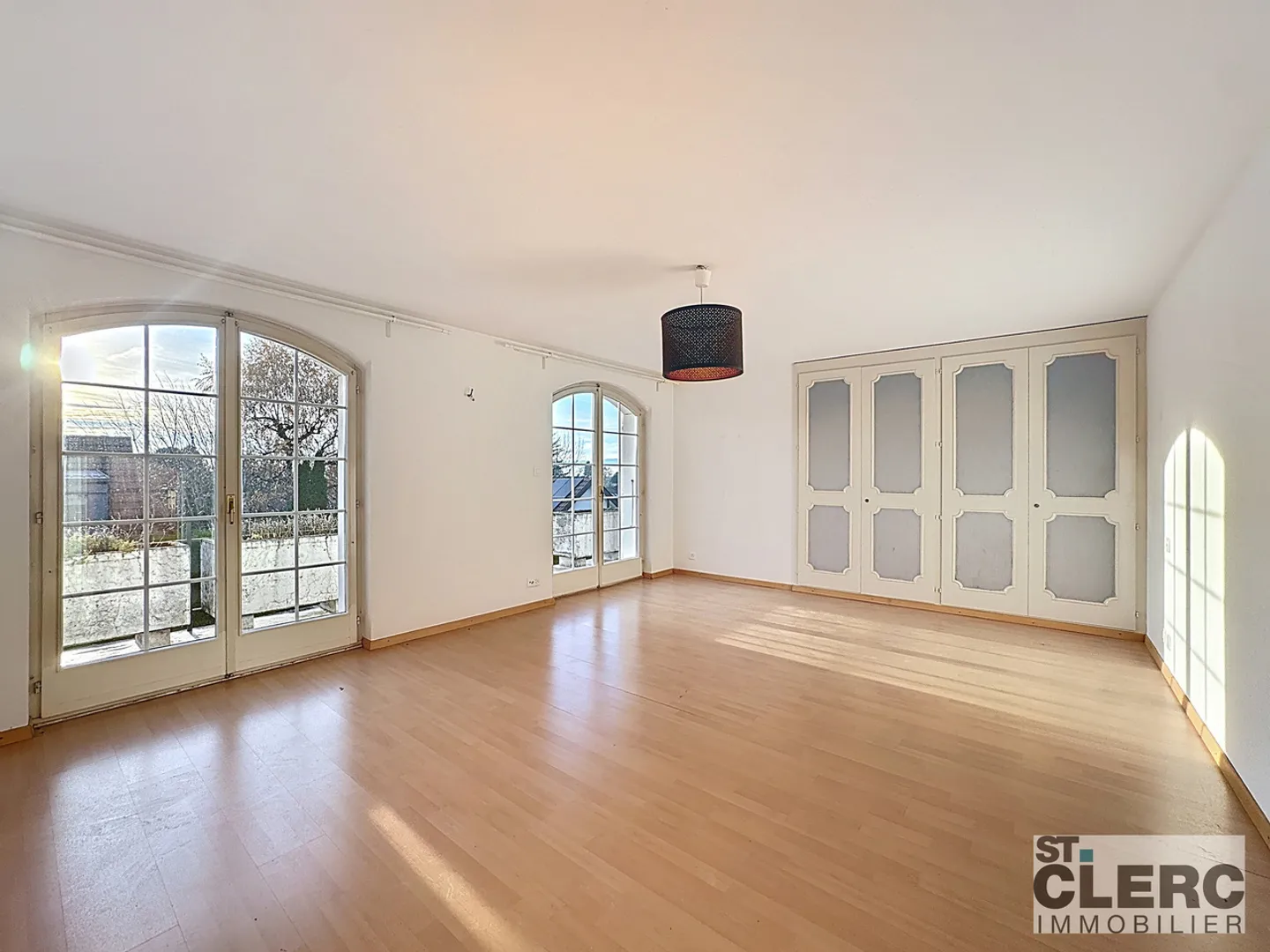 Bellissimo appartamento di 7 locali con giardino privato - Foto 9 di 15