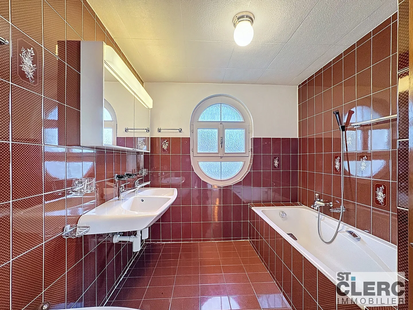 Bellissimo appartamento di 7 locali con giardino privato - Foto 13 di 15