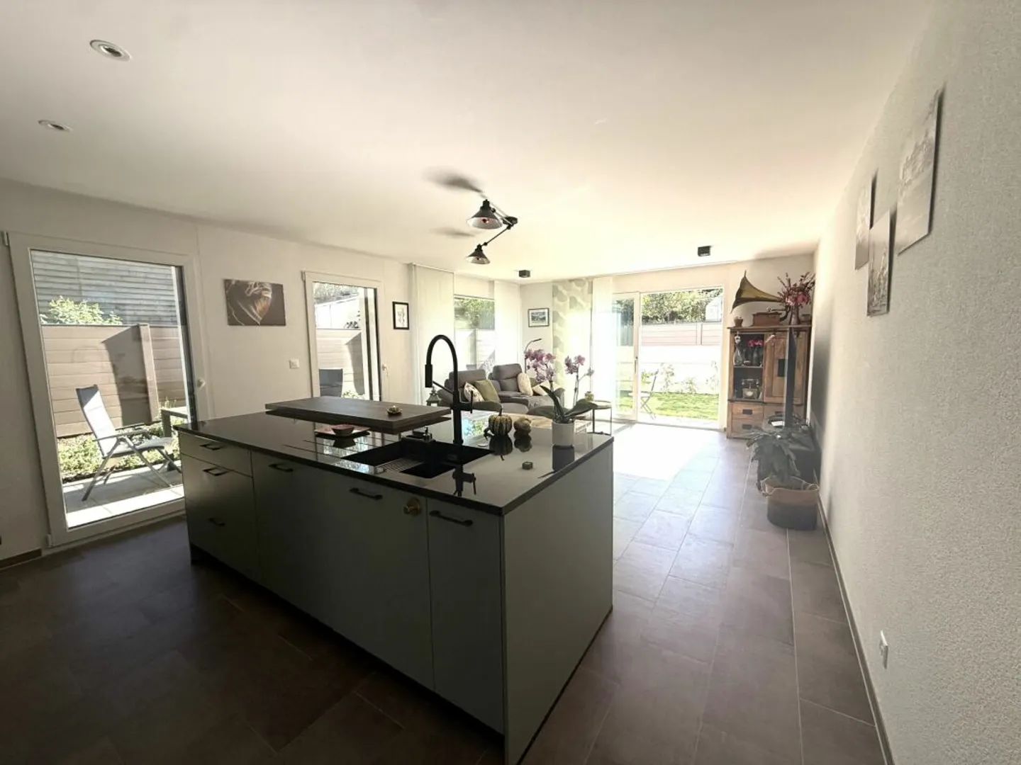 Villa moderna con vista mozzafiato - Foto 11 di 19
