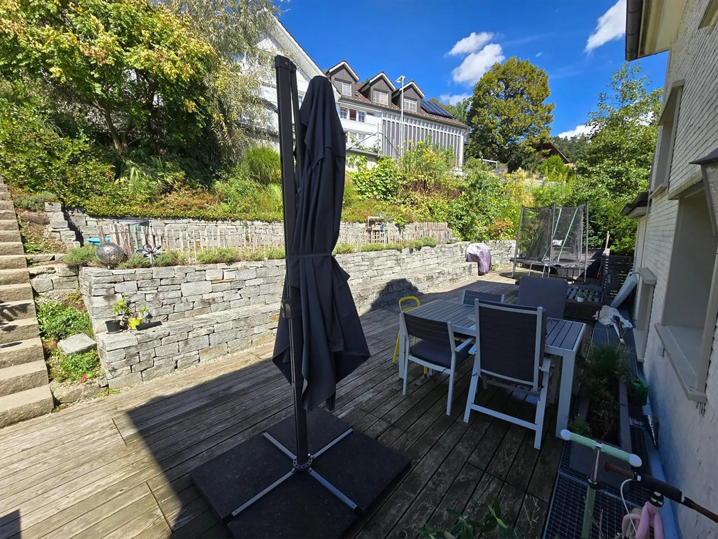 Maison de 6,5 pièces modernisée avec grand jardin - Photo 5 sur 11