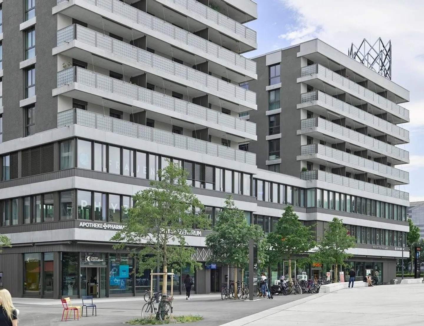 AFFITTARE SENZA DEPOSITO - Vivere nel vivace quartiere di Stettbach - Foto 1 di 8